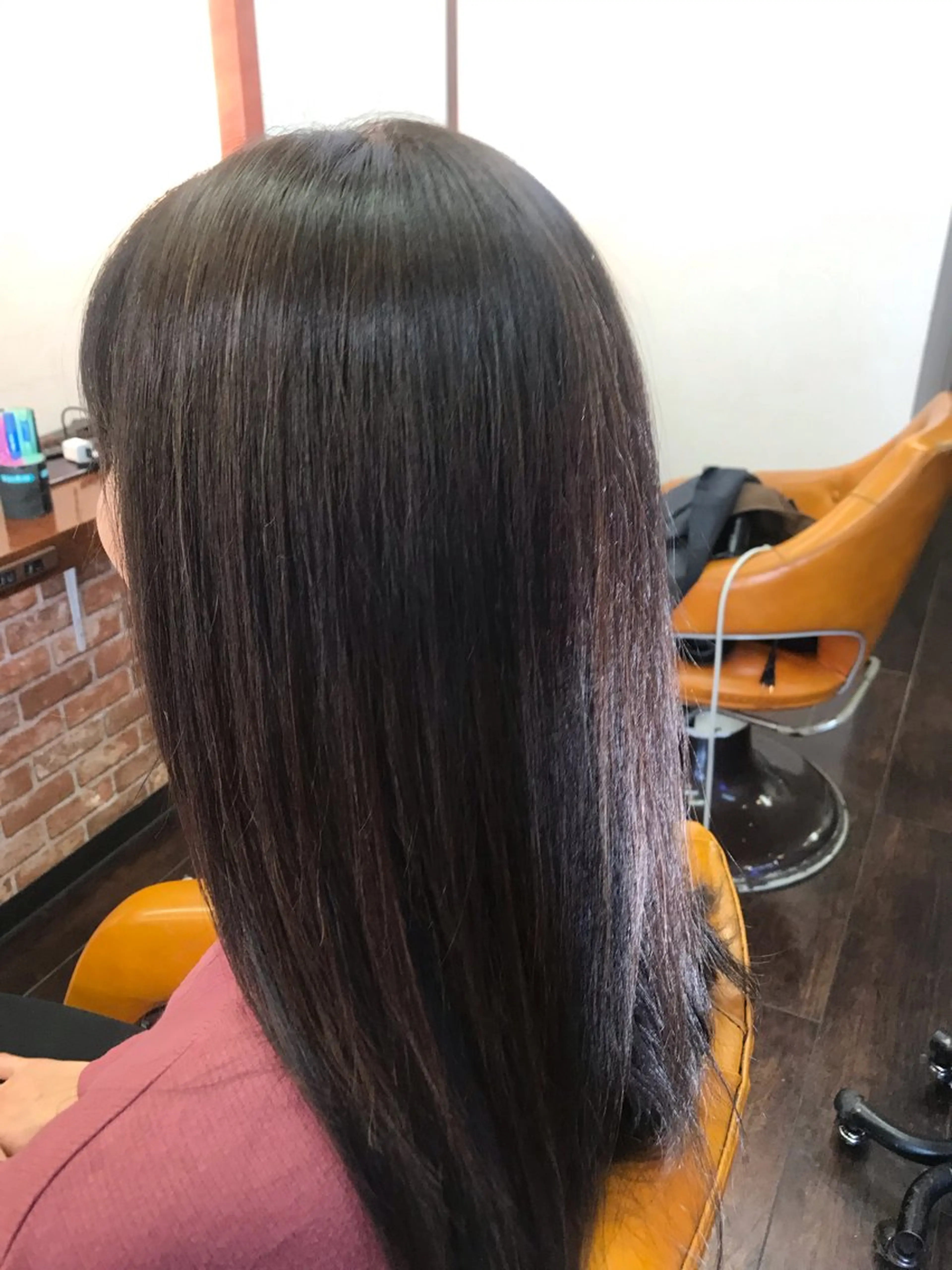 セミロング パーマ 桧山 真のヘアスタイル