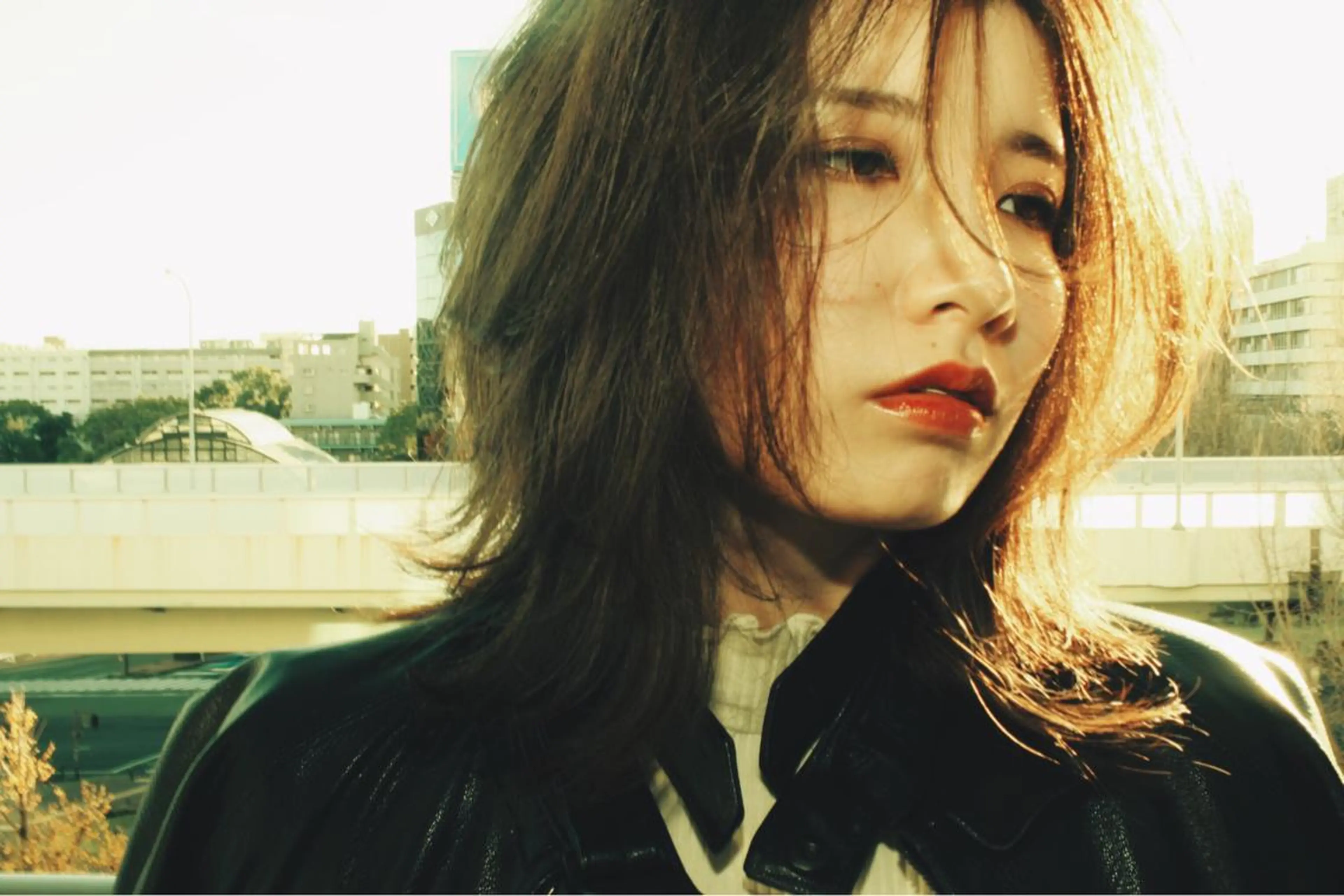 セミロング ハイレイヤー レイヤーカット ウルフカット ウルフレイヤー BOB🌟ハイトーン /ブリーチ/TAKUのヘアスタイル