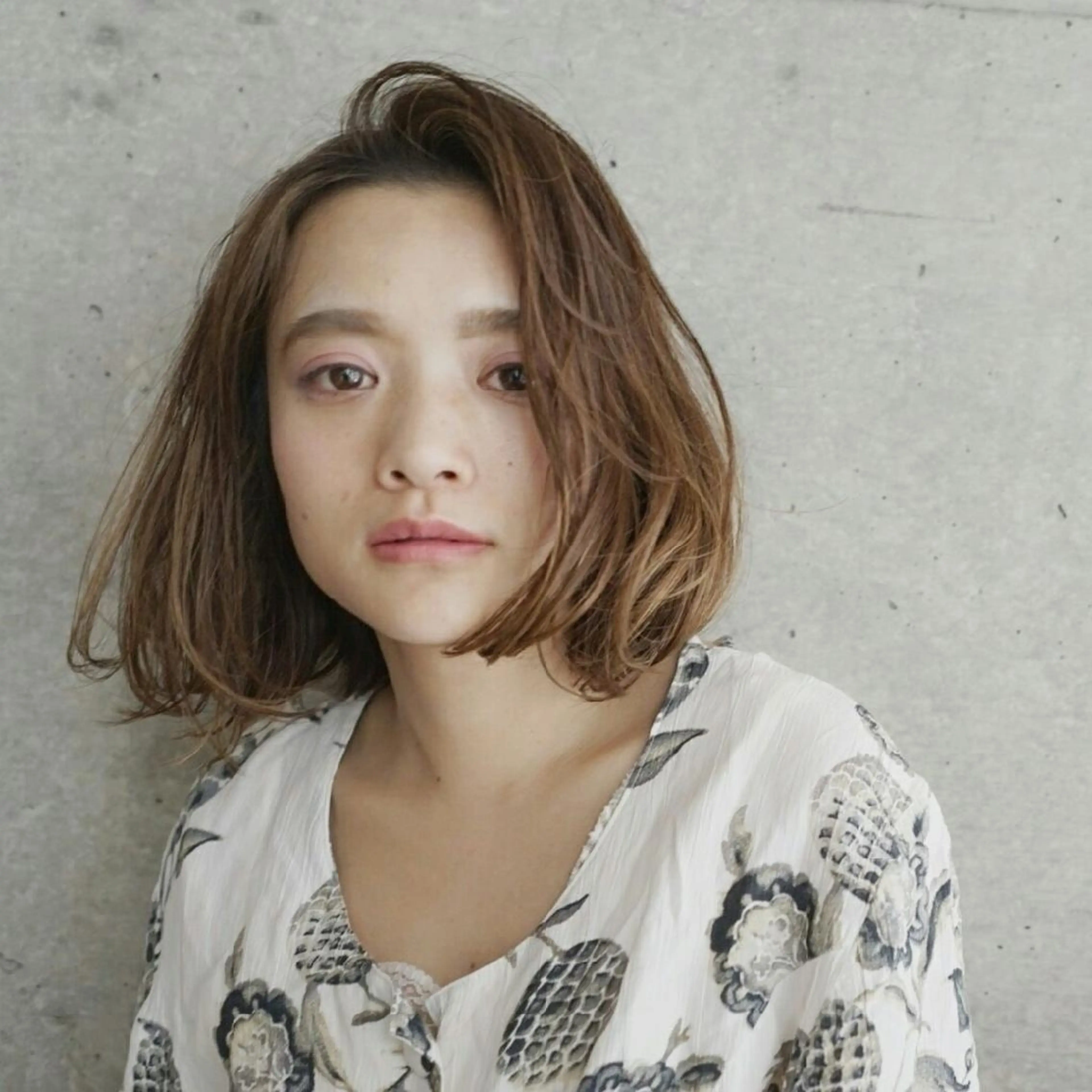 ミディアム カット ヘアカラー トリートメント 小田川 竜也のヘアスタイル