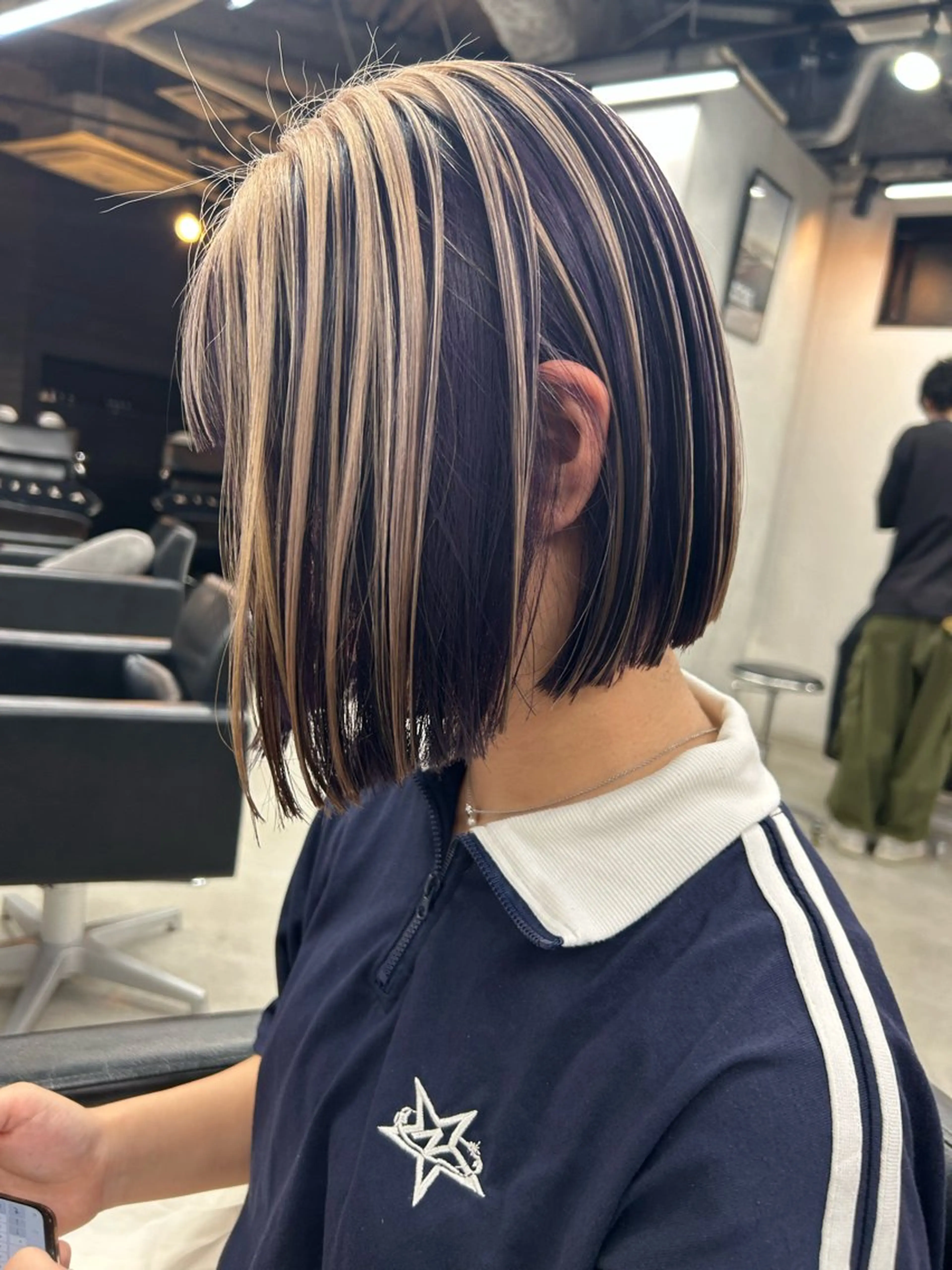 ショート カラー デザインカラー ラベンダーカラー ボブ トリートメント カット ヘアカラー トリートメント ヘアセット RYOSUKE ハイトーンのヘアスタイル