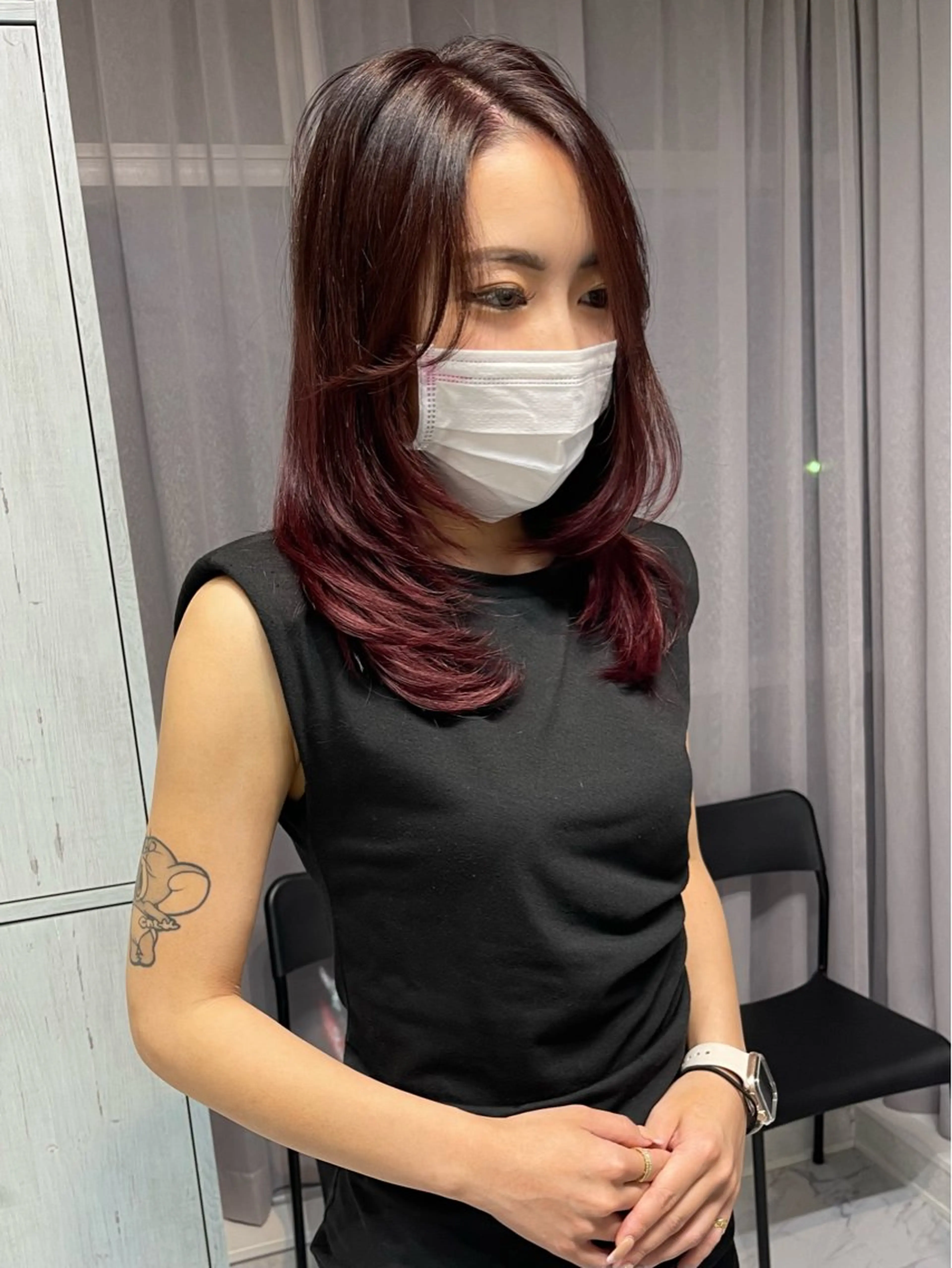 ミディアム カラー ヘアアレンジ バレイヤージュ デザインカラー ハイライトカラー 外国人風カラー ハイライト アンドウ ユウ/ レイヤーカット/韓国のヘアスタイル