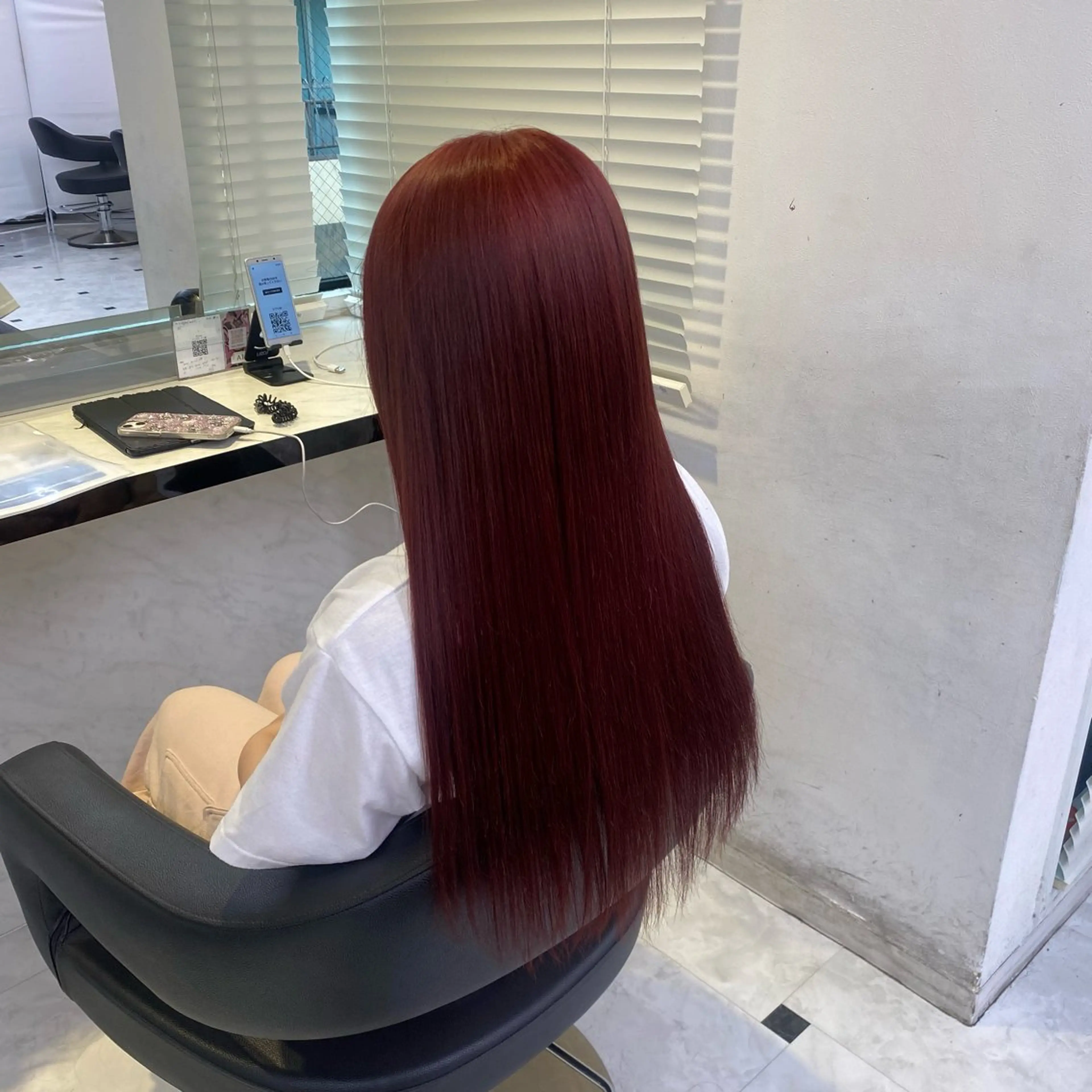 ロング カラー ヘアカラー トリートメント ヘッドスパ ヘアセット 透明感ベージュカラー 🪞上野🪞AIのヘアスタイル