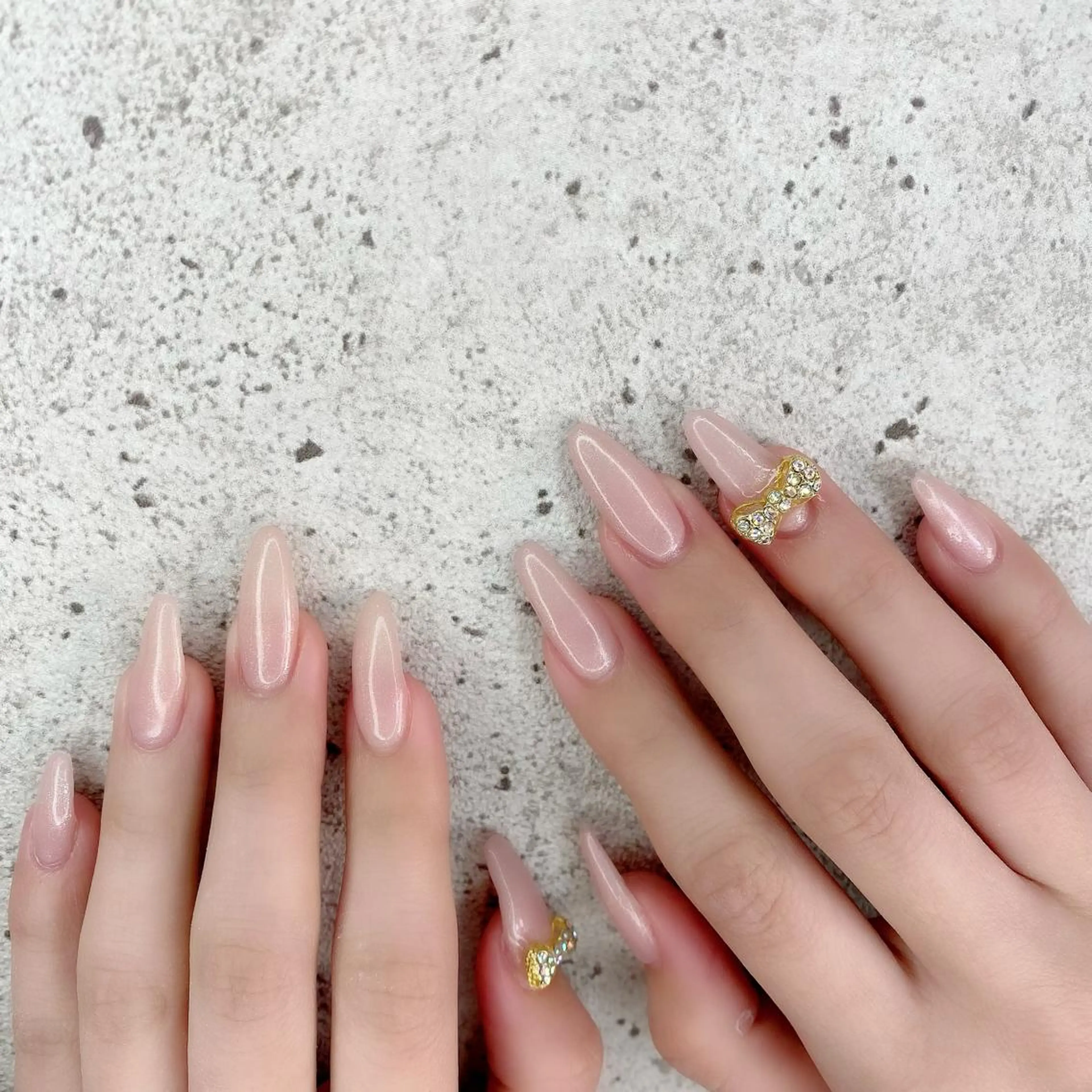 ロング カラー パーマ ヘアアレンジ メンズ キッズ ネイル マツエク・マツパ アイブロウ 眉カラー ナチュラル ロング ロングネイル ワンカラーネイル Salon Ｋのネイルデザイン