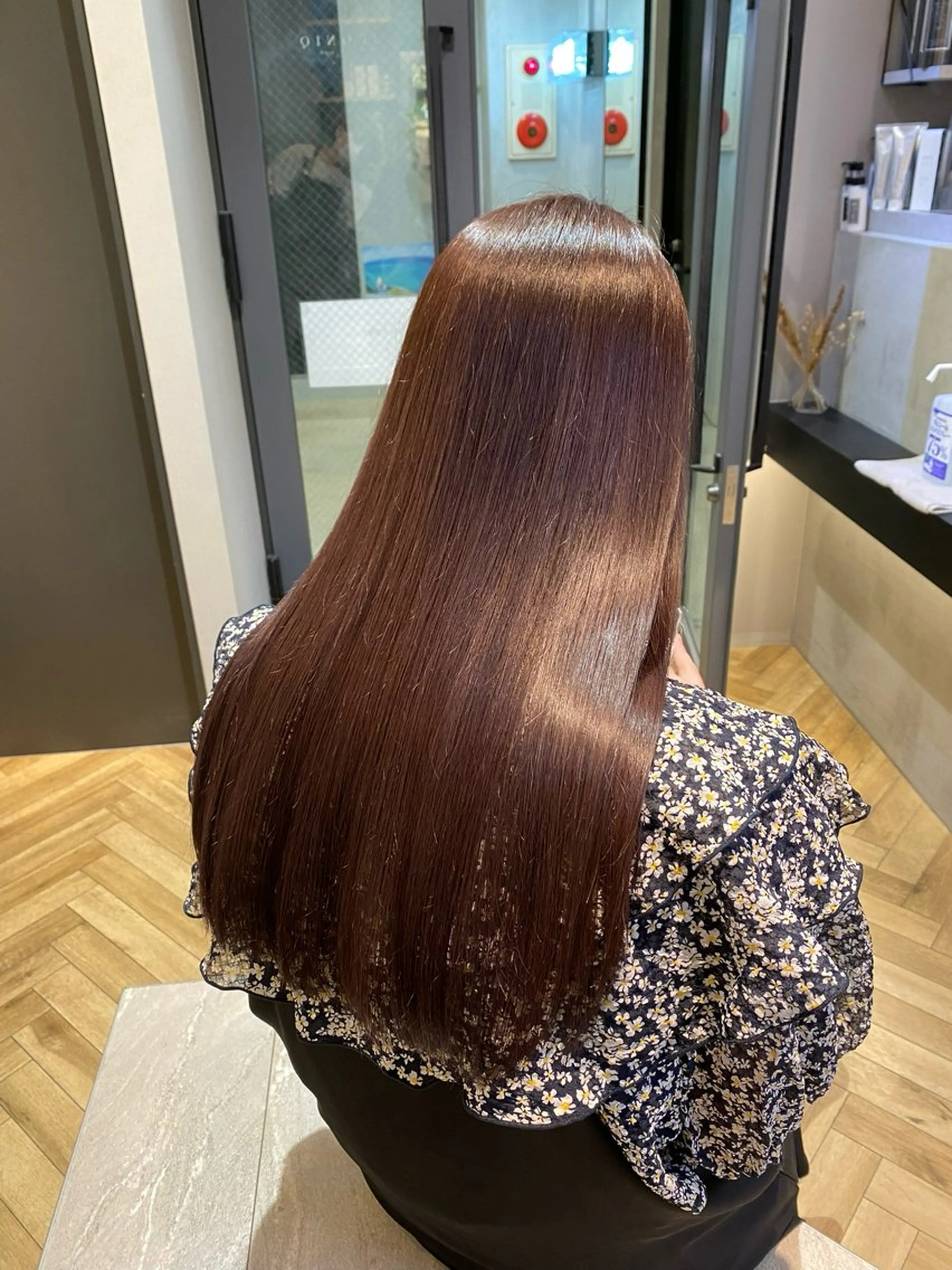 セミロング カラー 髪質改善 トリートメント 髪質改善特化サロン ICONIQ天神店のヘアスタイル