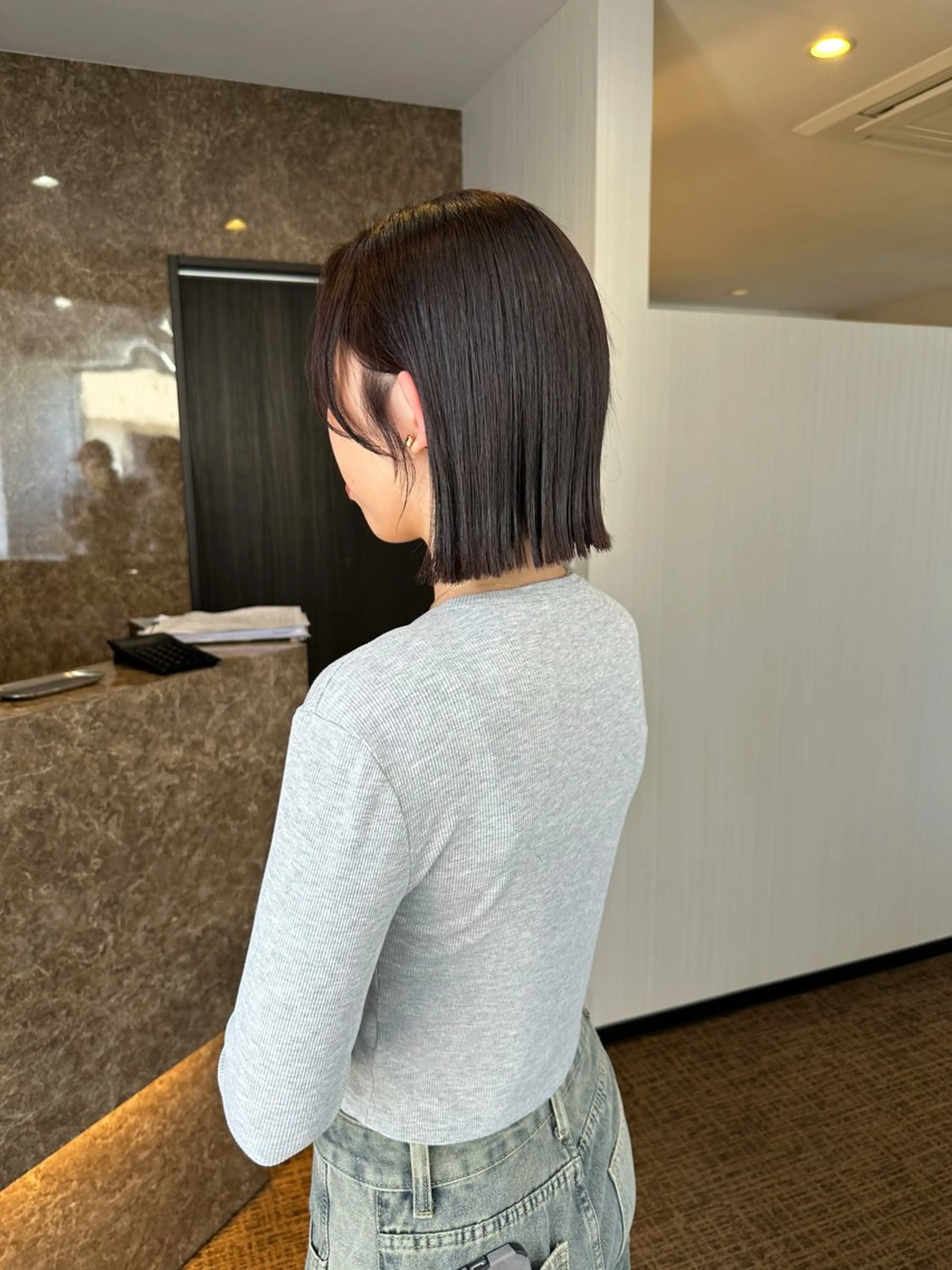 ショート カラー パープルカラー 村田 菜摘のヘアスタイル