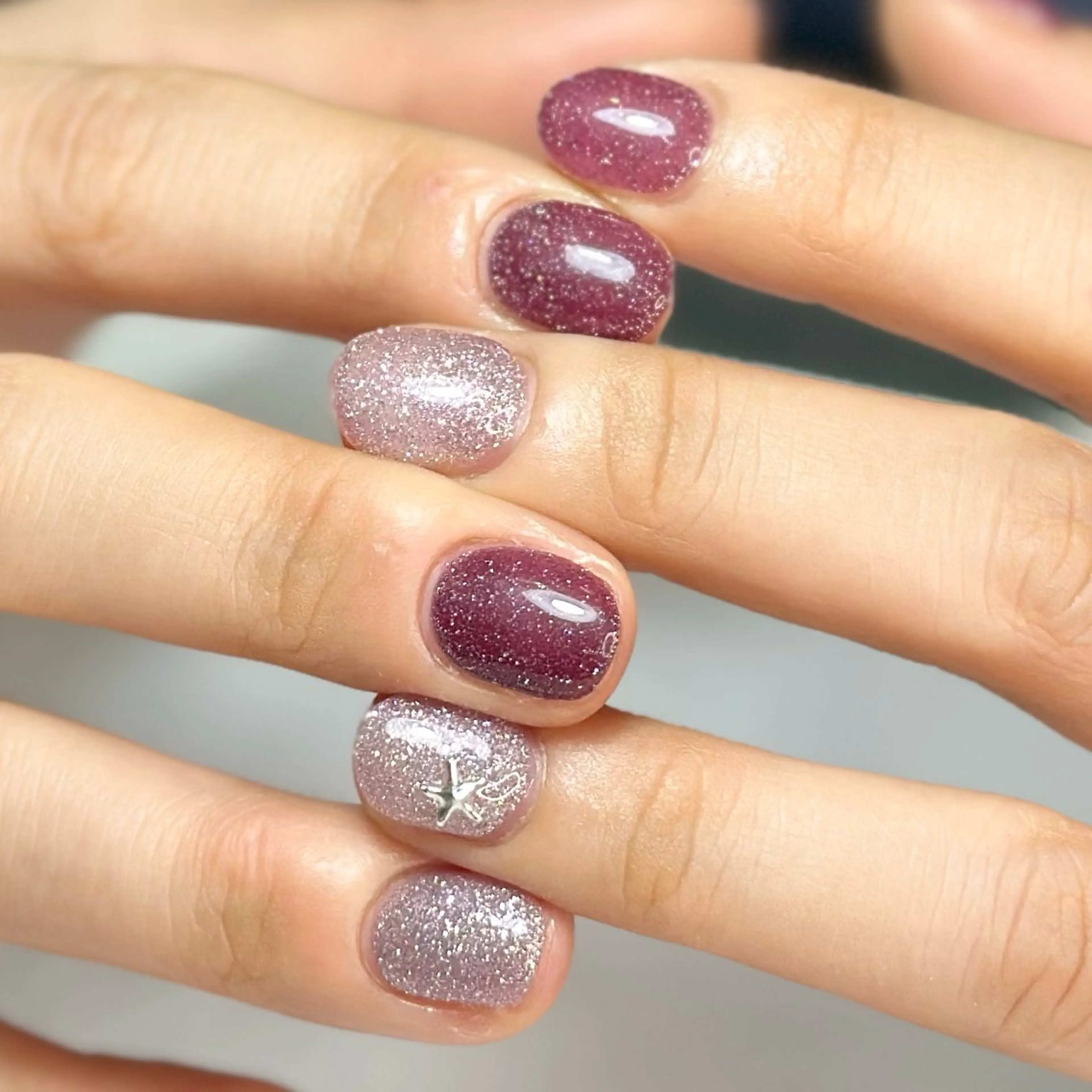 ネイル ストーンネイル ハンドネイル HAIR&MAKE POSH 日暮里のネイルデザイン