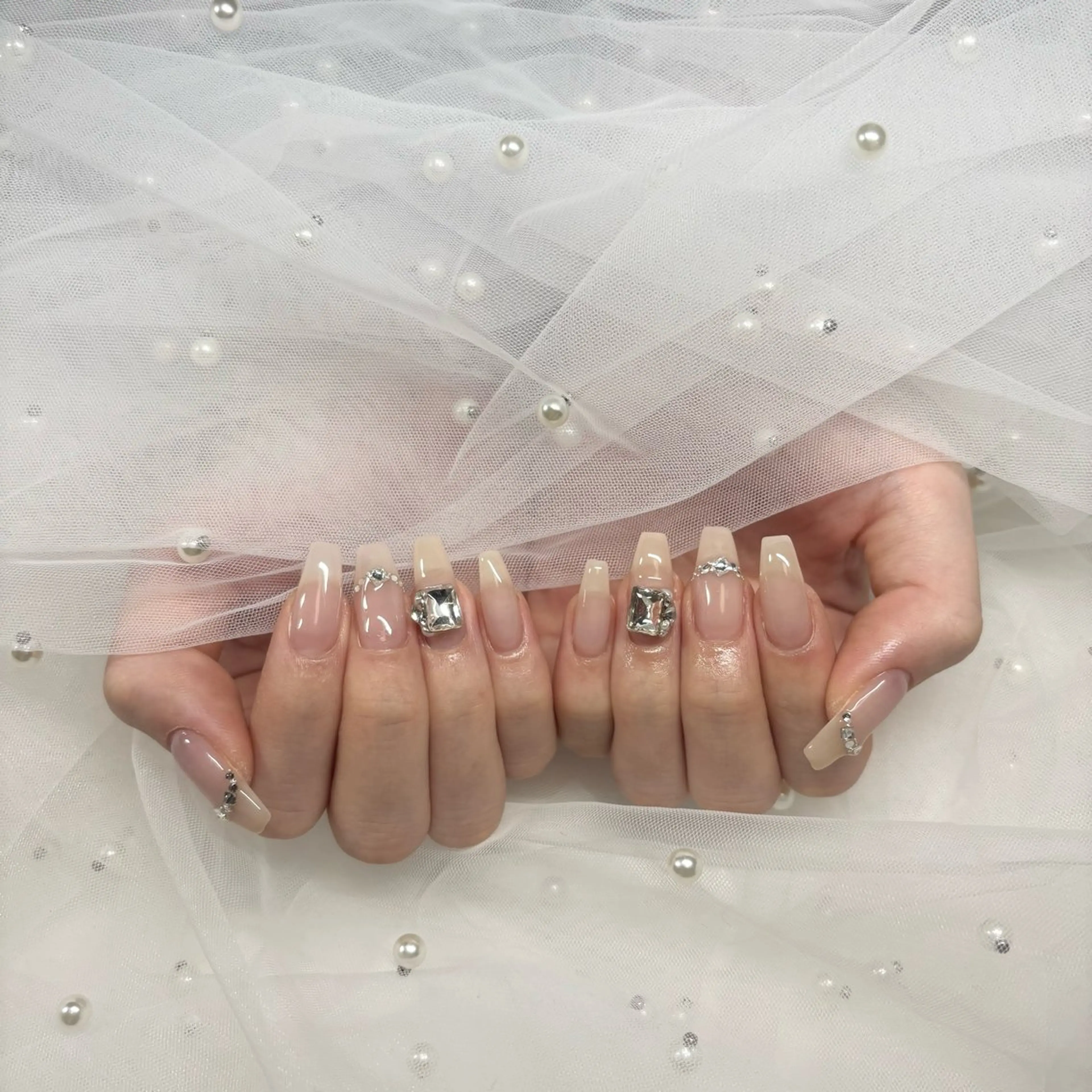 ネイル ハンドネイル ୨୧ mio୨୧のネイルデザイン