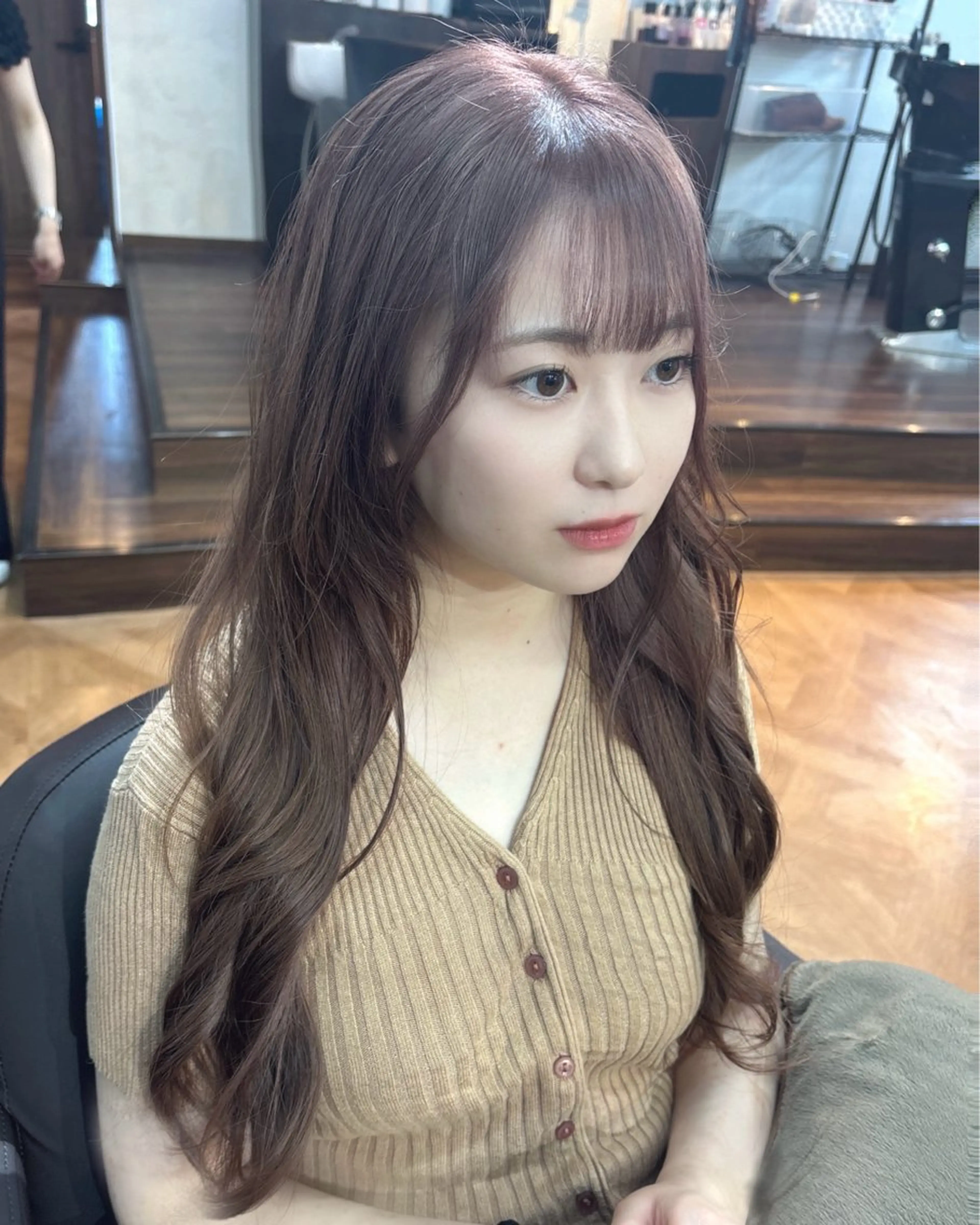 ロング カラー 艶カラー/ 透明感カラー/AOIのヘアスタイル