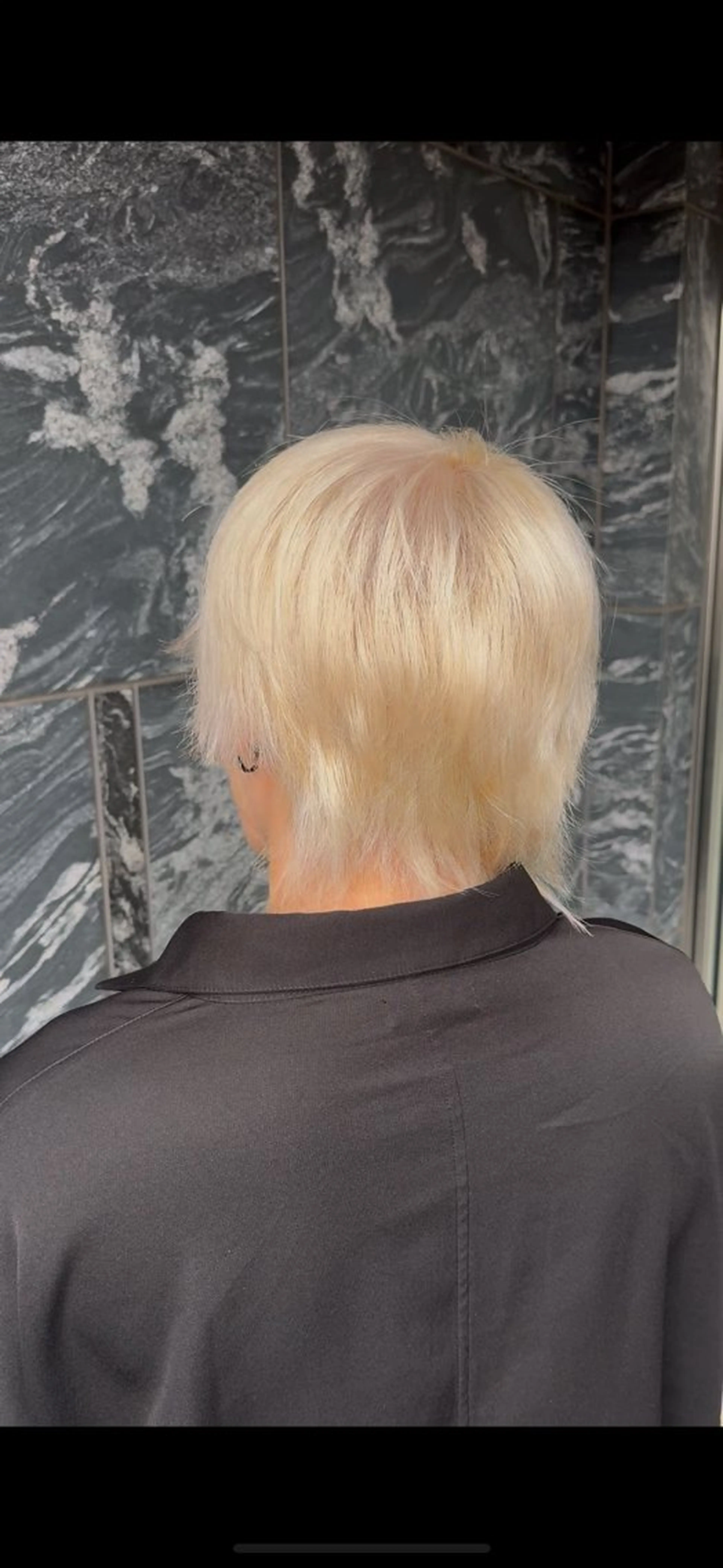 ケアブリーチ（複雑履歴）＋カット＋髪質改善TRの写真