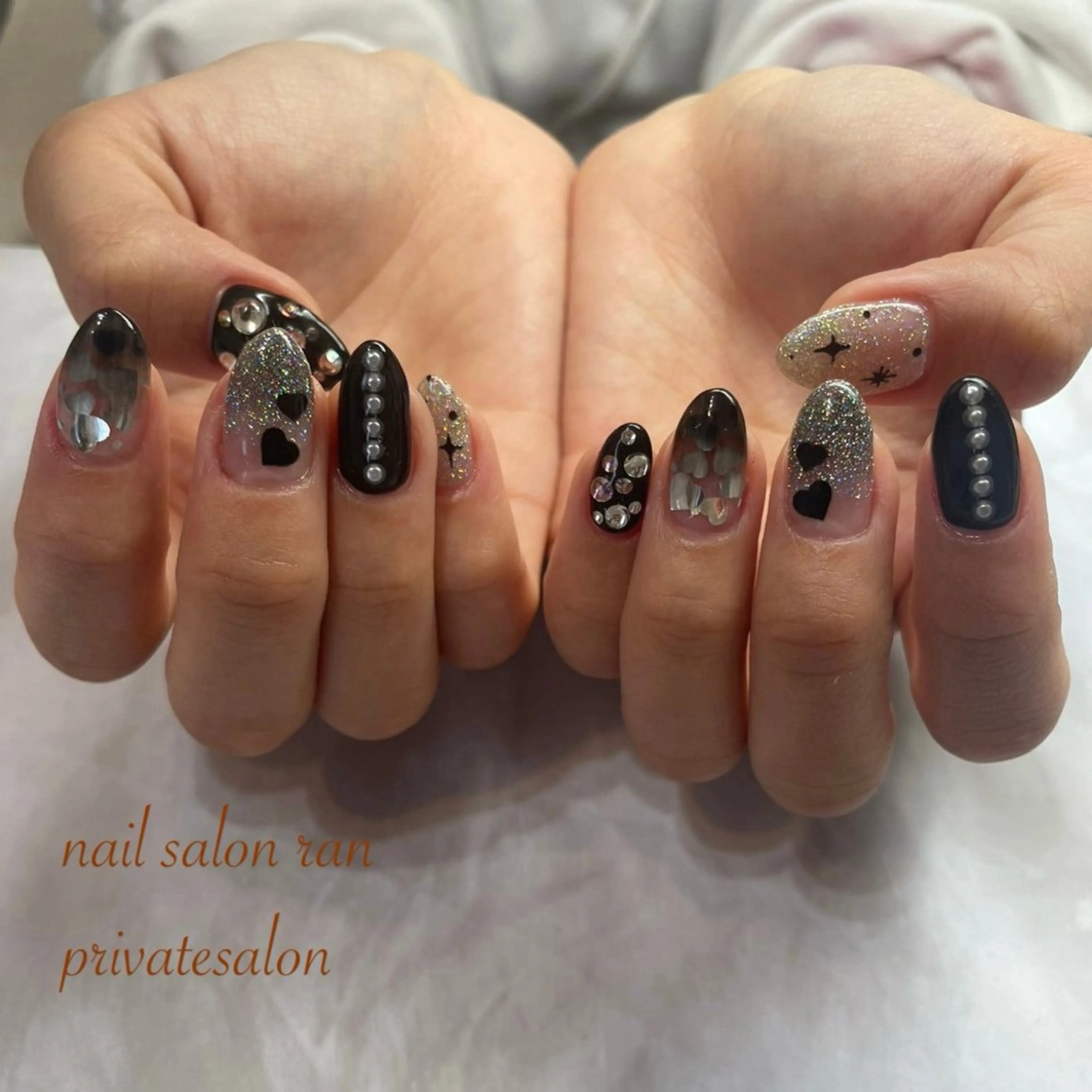 ネイル ハート ハンドネイル ハンドケア nailsalon ranのネイルデザイン