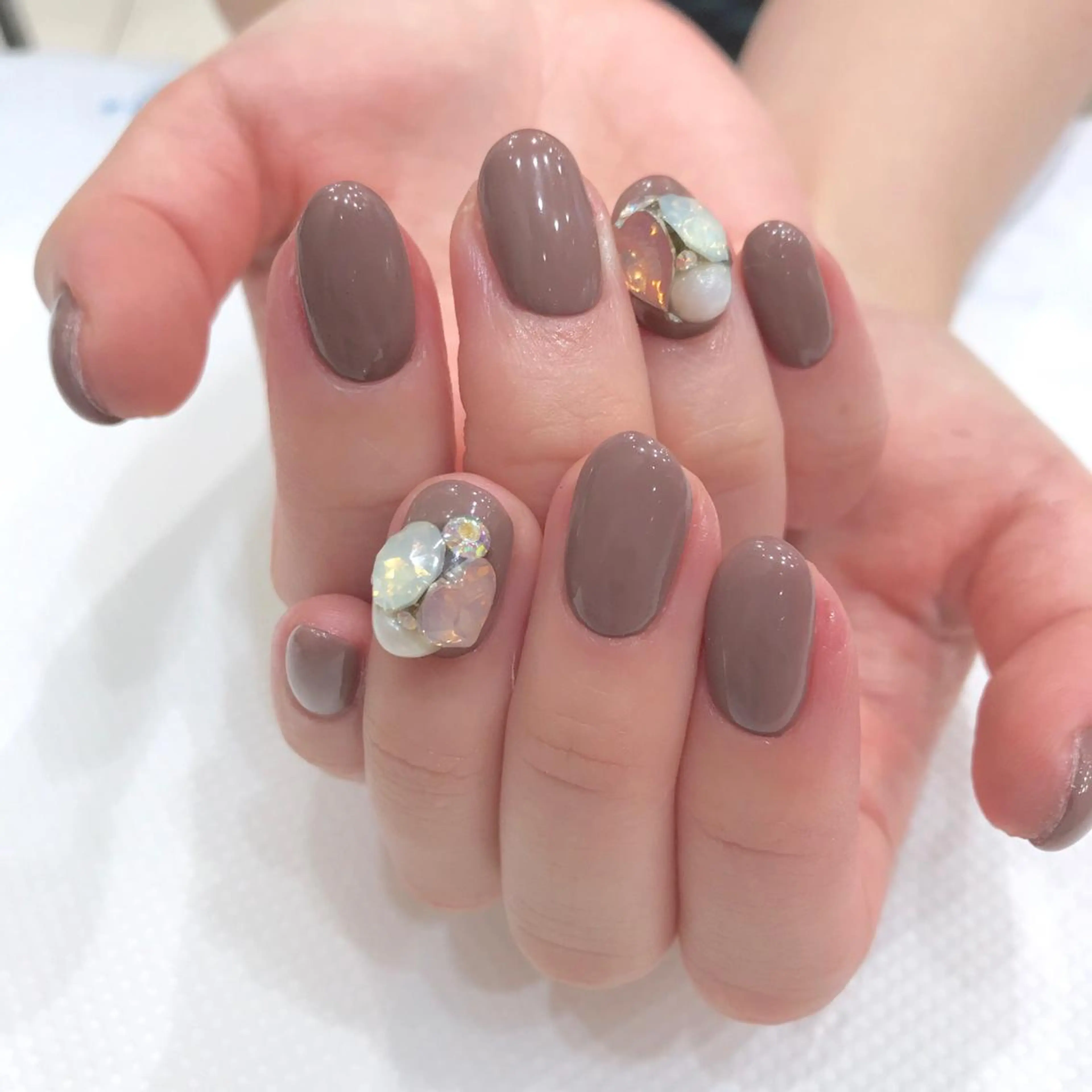 ネイル ブラウン Ash関内ネイリスト 荒木のネイルデザイン