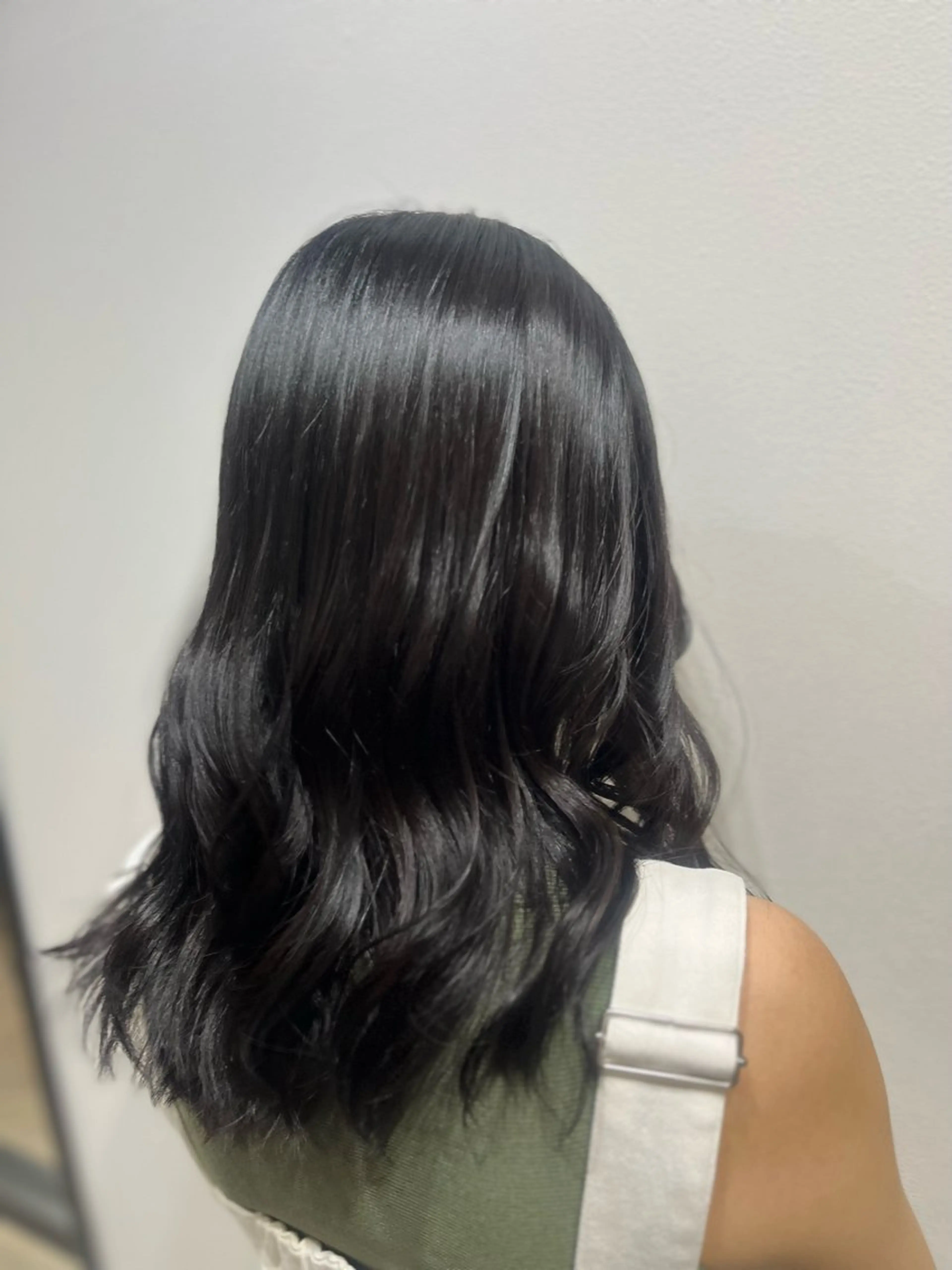 セミロング カラー グレージュ オリーブグレージュ オリーブグレー 🫧ぷる艶カラー🫧 Yuubi🦩のヘアスタイル