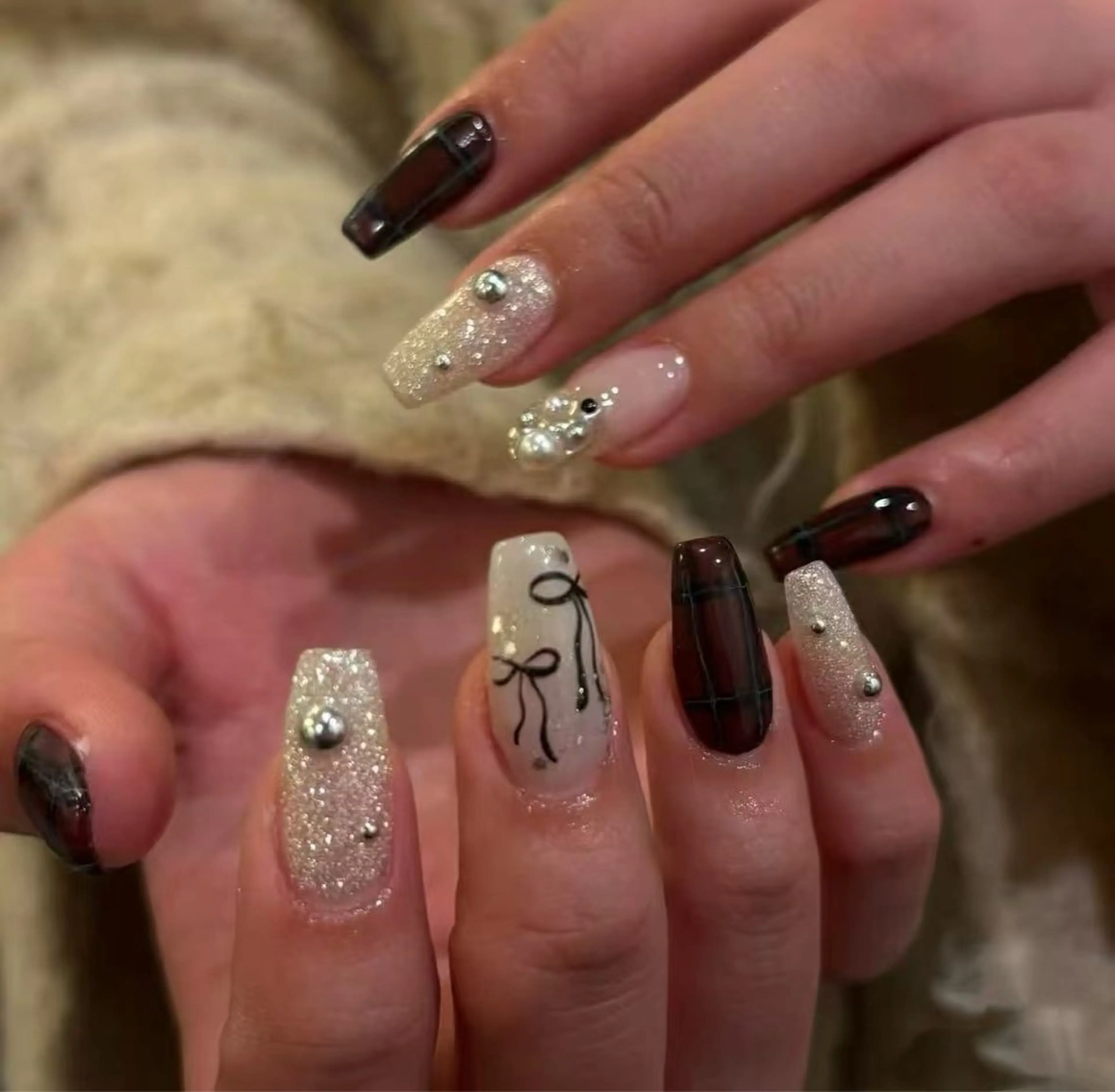 ネイル フラワーネイル フレンチネイル ジェルネイル ガラスフレンチ ハート ハンドネイル BabyYouMi nailのネイルデザイン