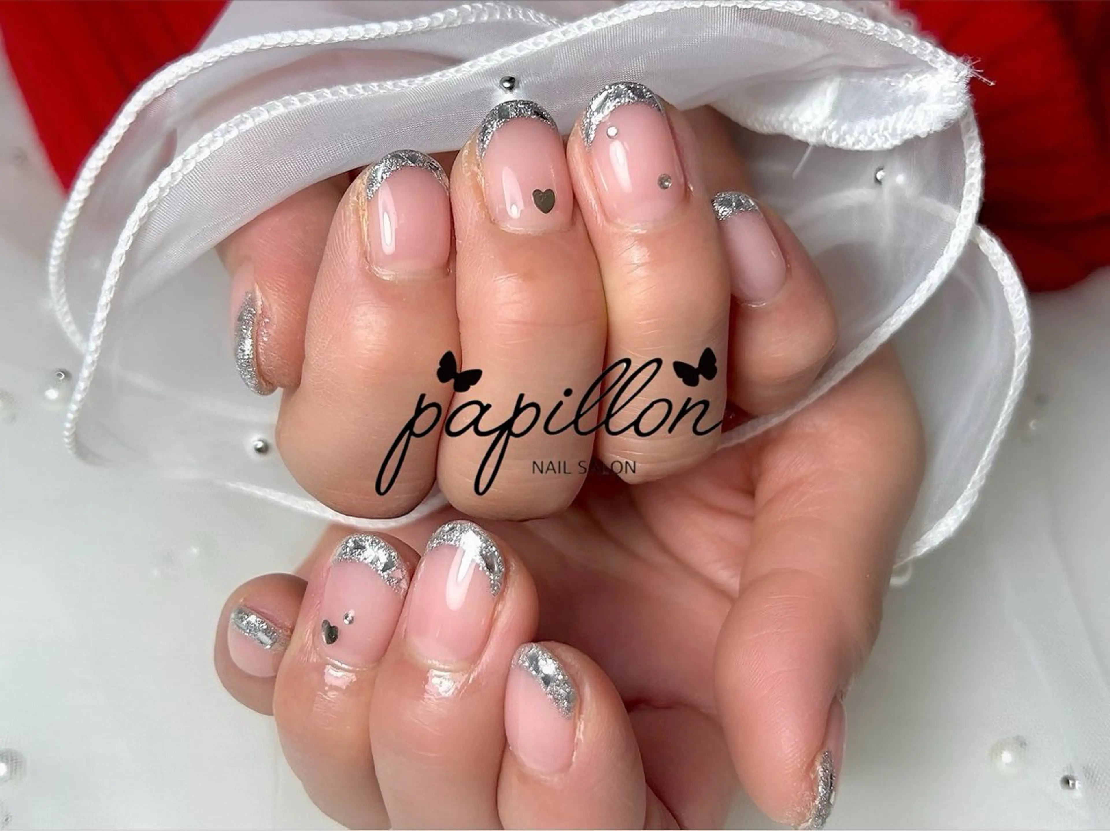 ネイル フレンチネイル ガラスフレンチ ハート NAILSALON　papillon所属・NAILSALON papillonのネイルデザイン