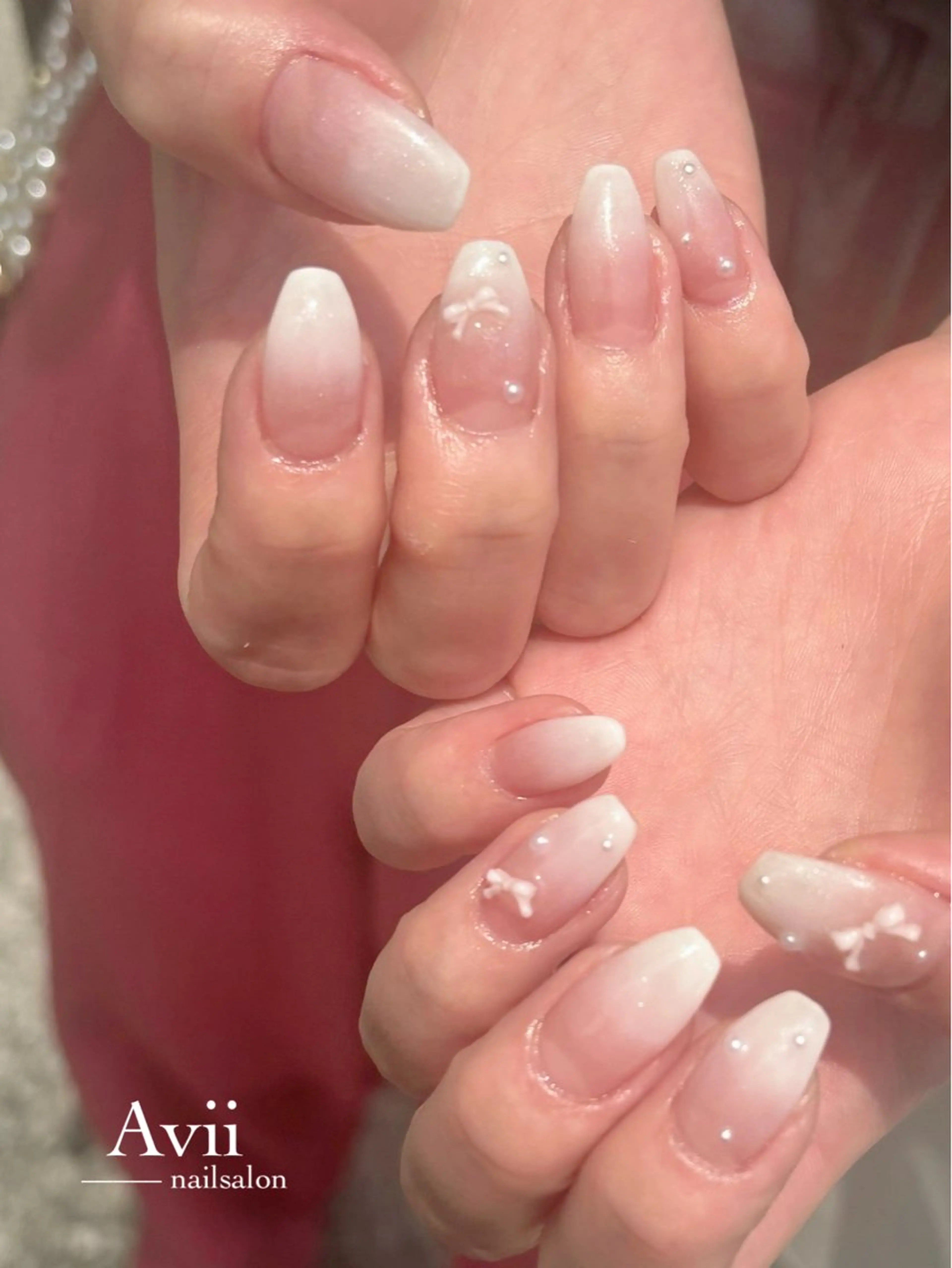 ネイル リボン うるつやネイル🫧 Amiのネイルデザイン