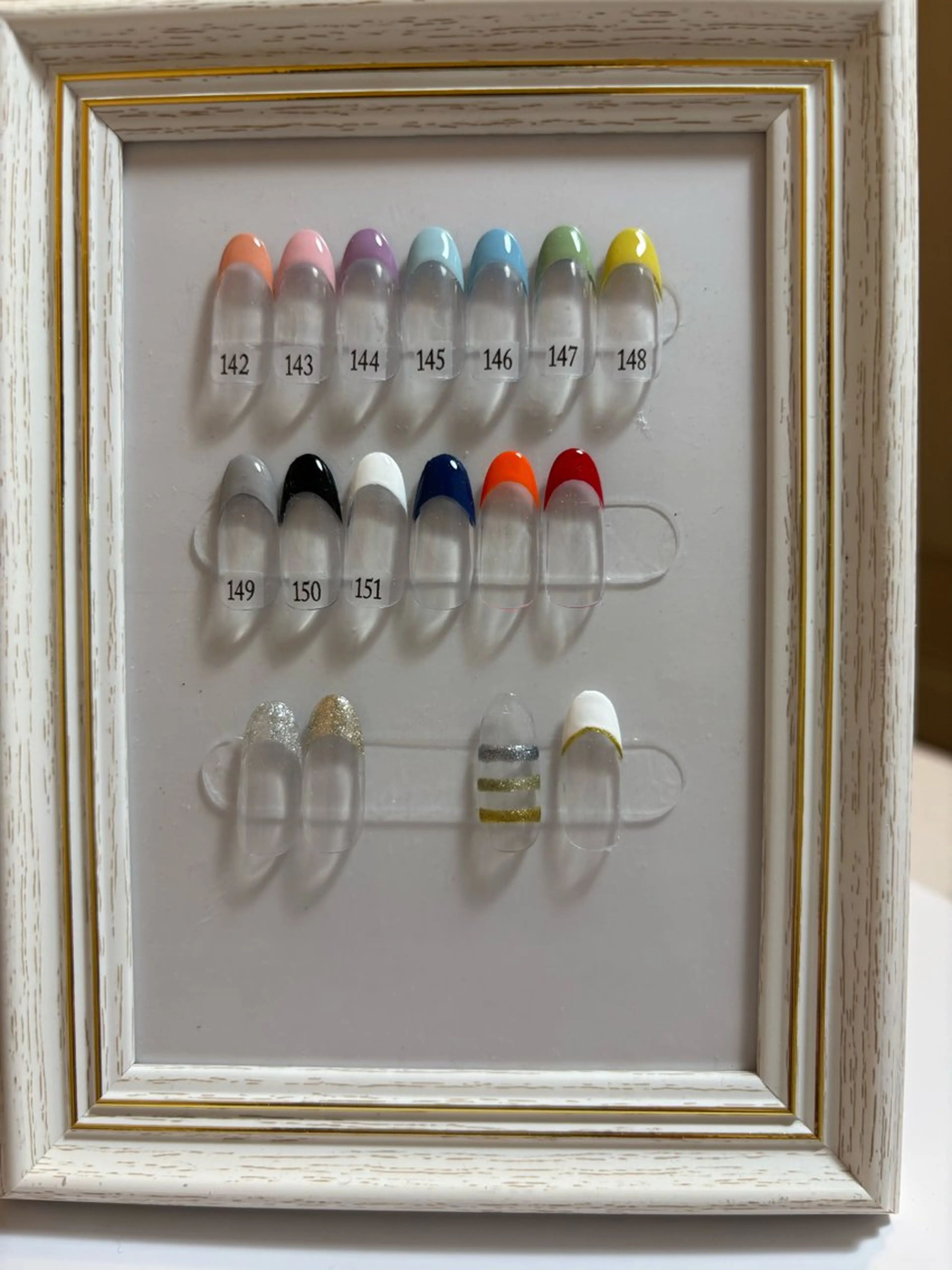 ネイル フレンチネイル ハンドネイル のざわ まいこのネイルデザイン