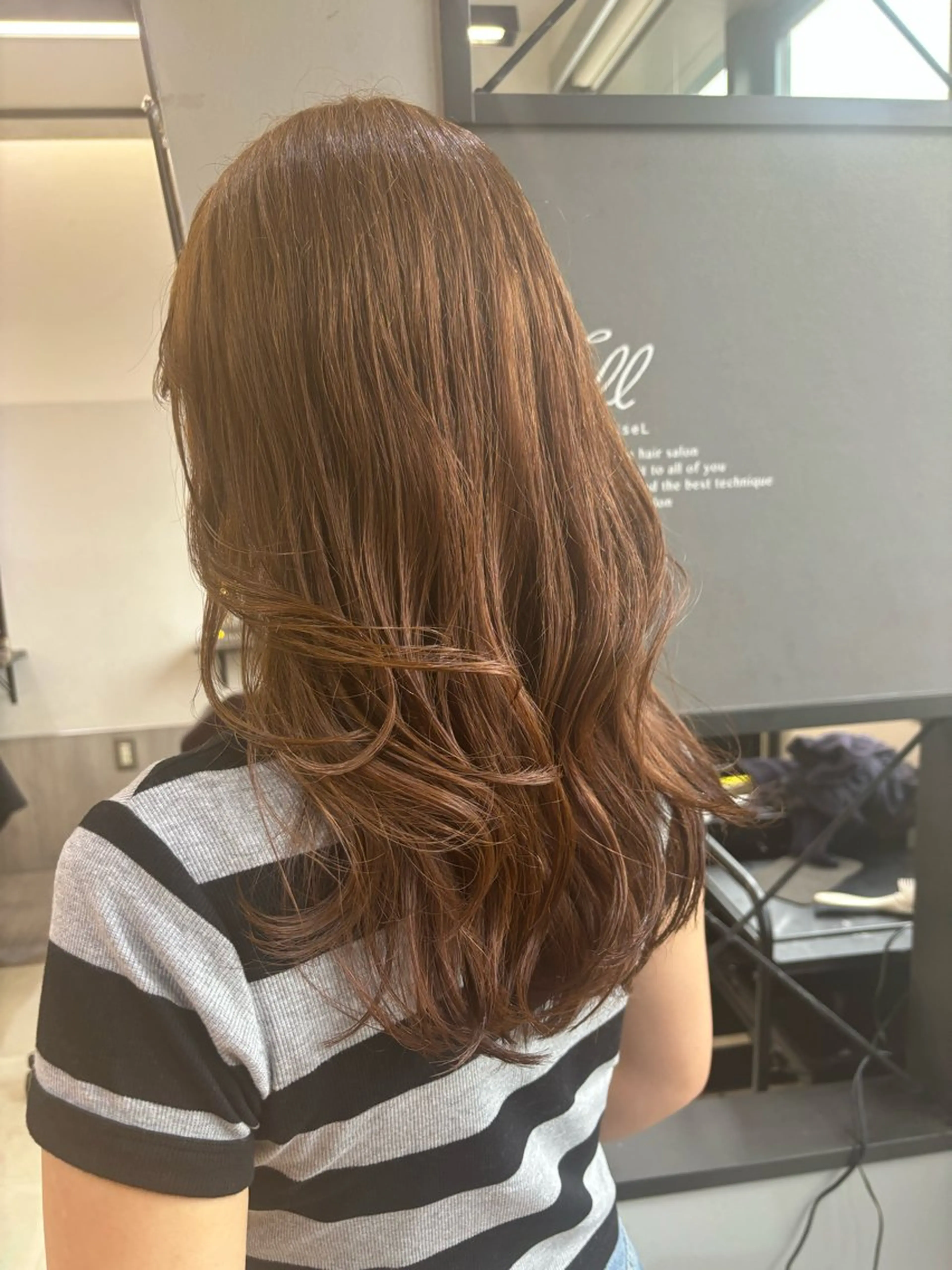 セミロング カット ヘアカラー トリートメント JILL 橋本菜希のヘアスタイル