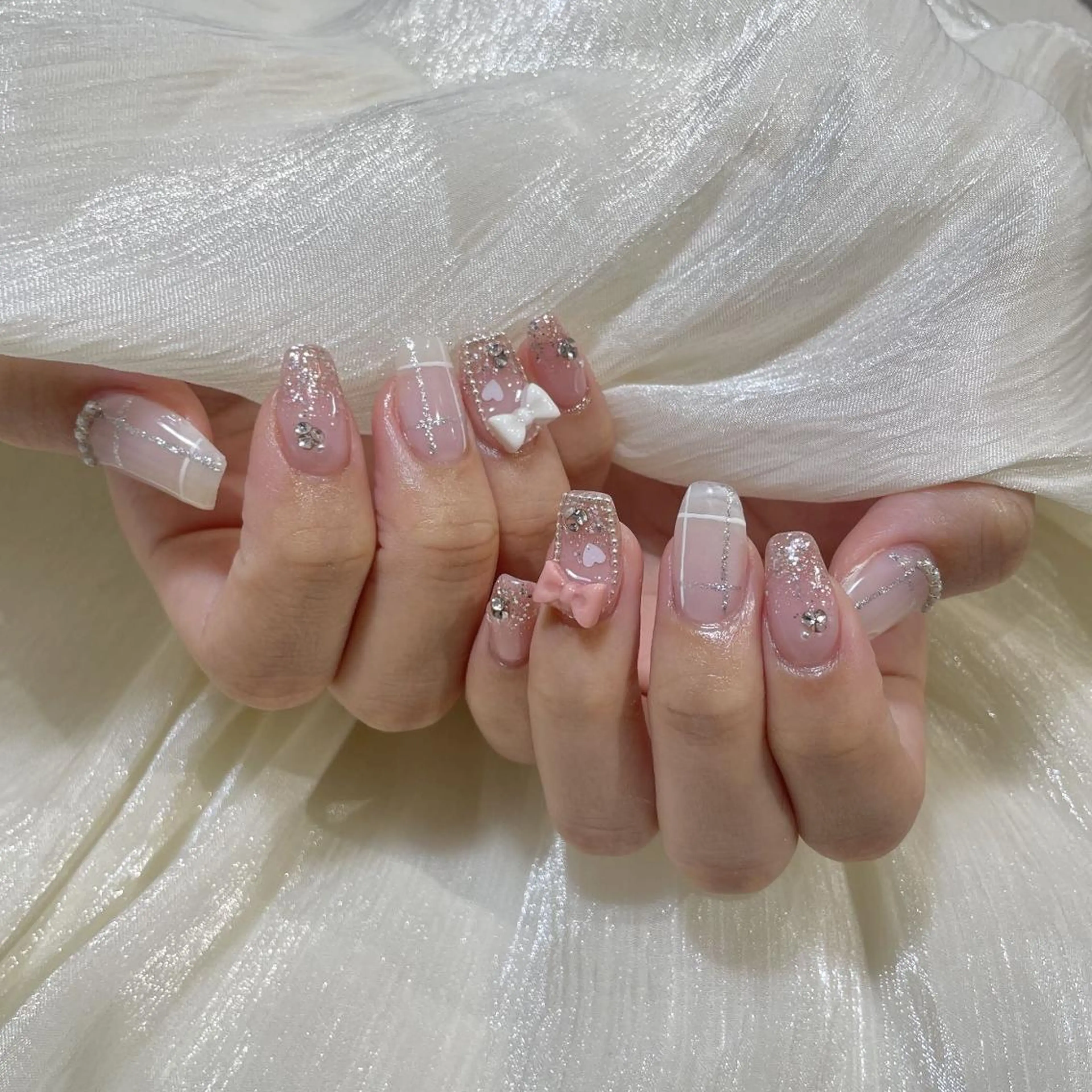 ネイル DEMAIN- 🌹のネイルデザイン