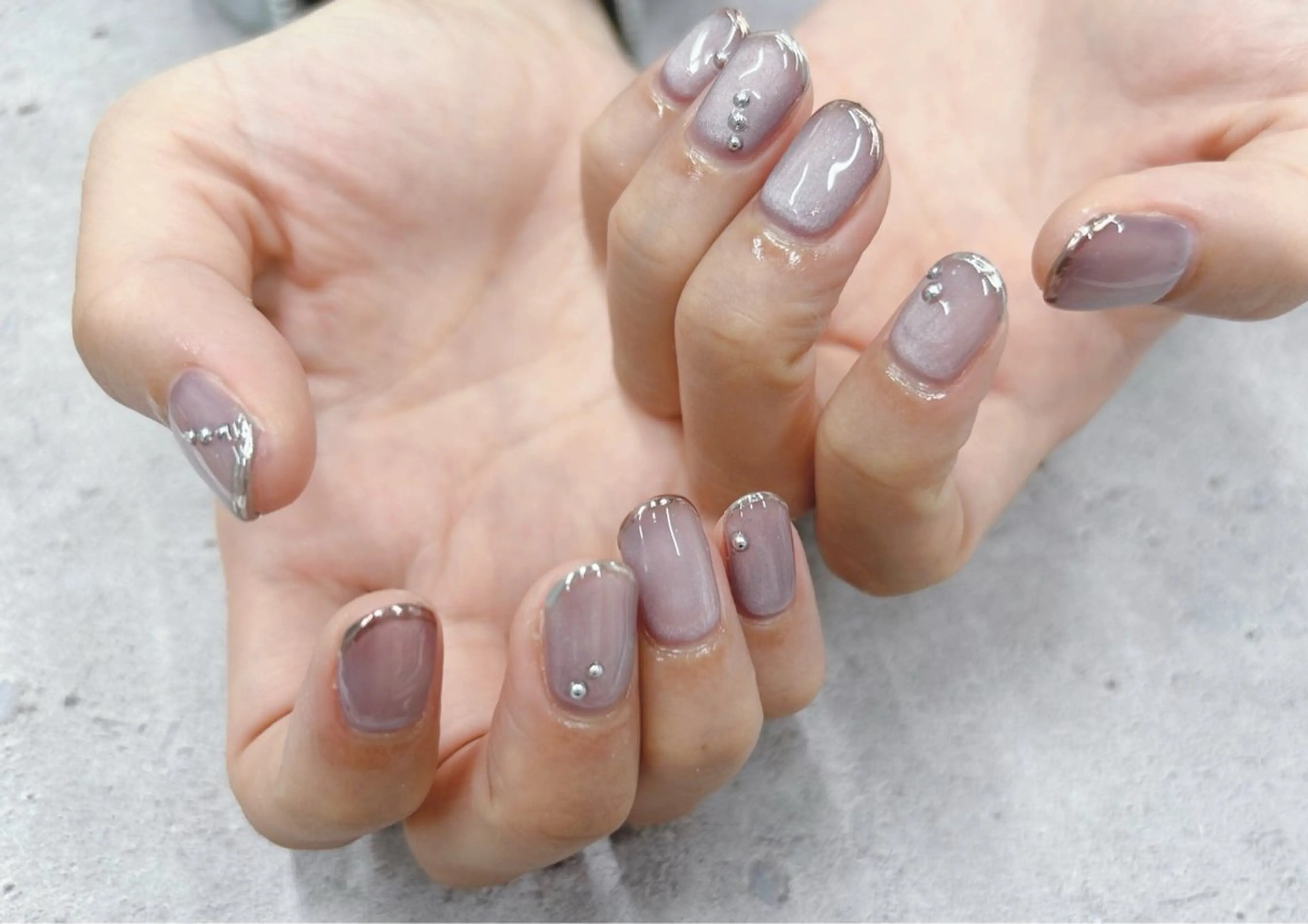 ネイル フレンチネイル マグネットネイル ミラーネイル ハンドネイル Nail Salon agré所属・agré ネイルサロン　アグレのネイルデザイン