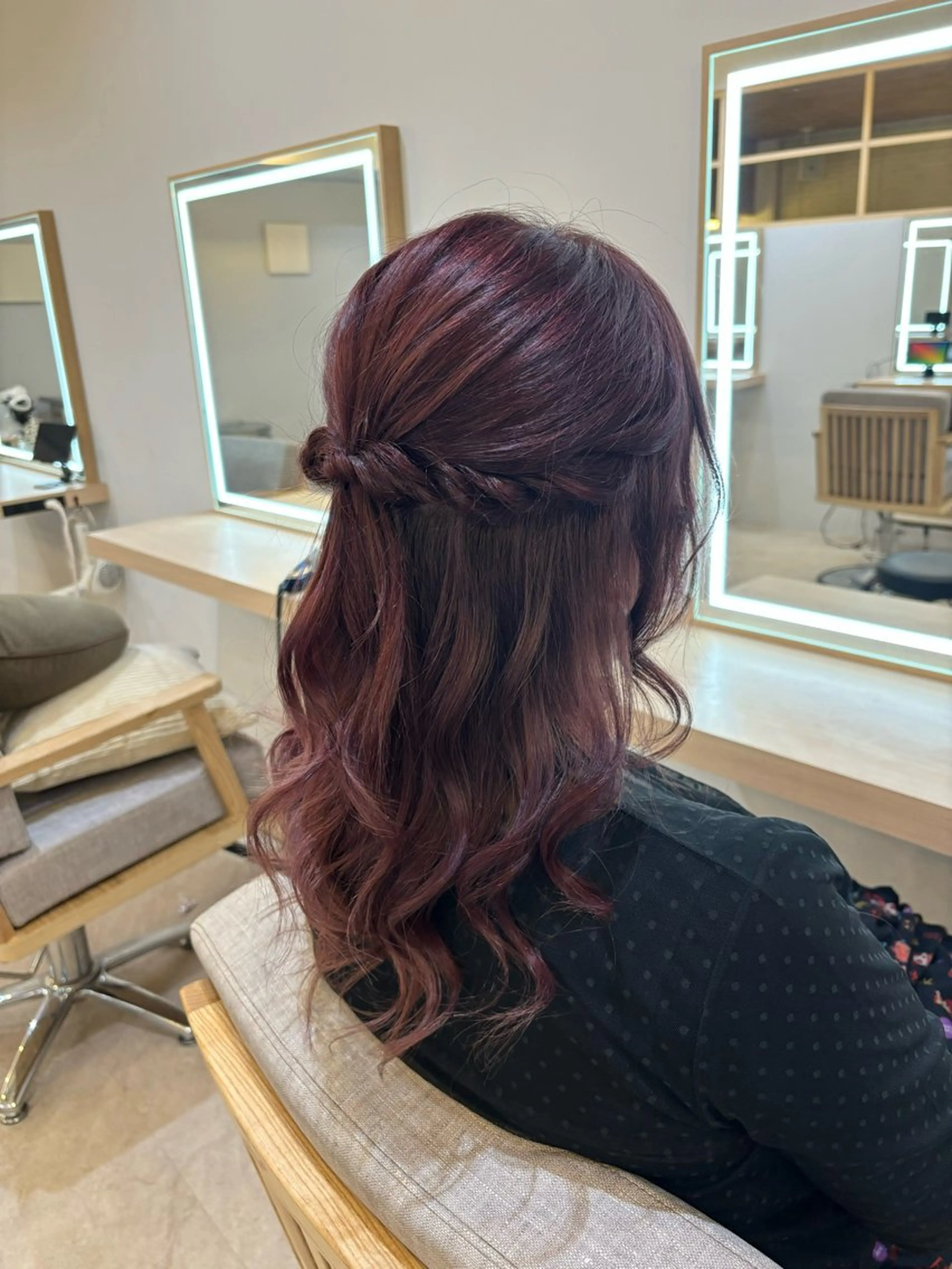 ロング カラー ヘアアレンジ little×kuruku 銀座2号店 【リトルクルク】所属・🗽うる艶/メンズ Yui🗽🗺️のヘアスタイル