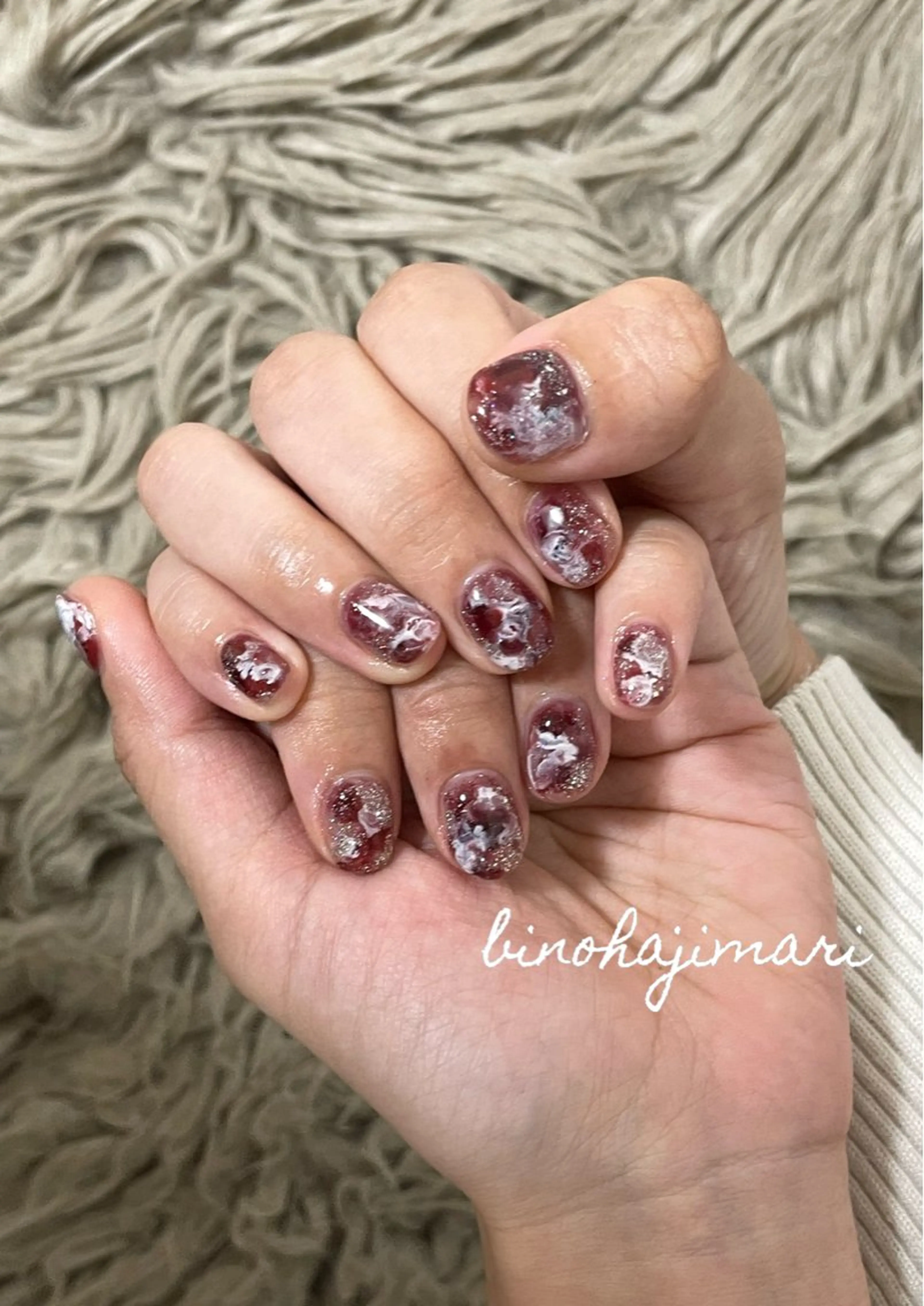 ネイル アートネイル ボルドー フラッシュネイル ラメ(グリッター) ニュアンスネイル ♡Bivi♡自爪に 優しいネイルサロンのネイルデザイン