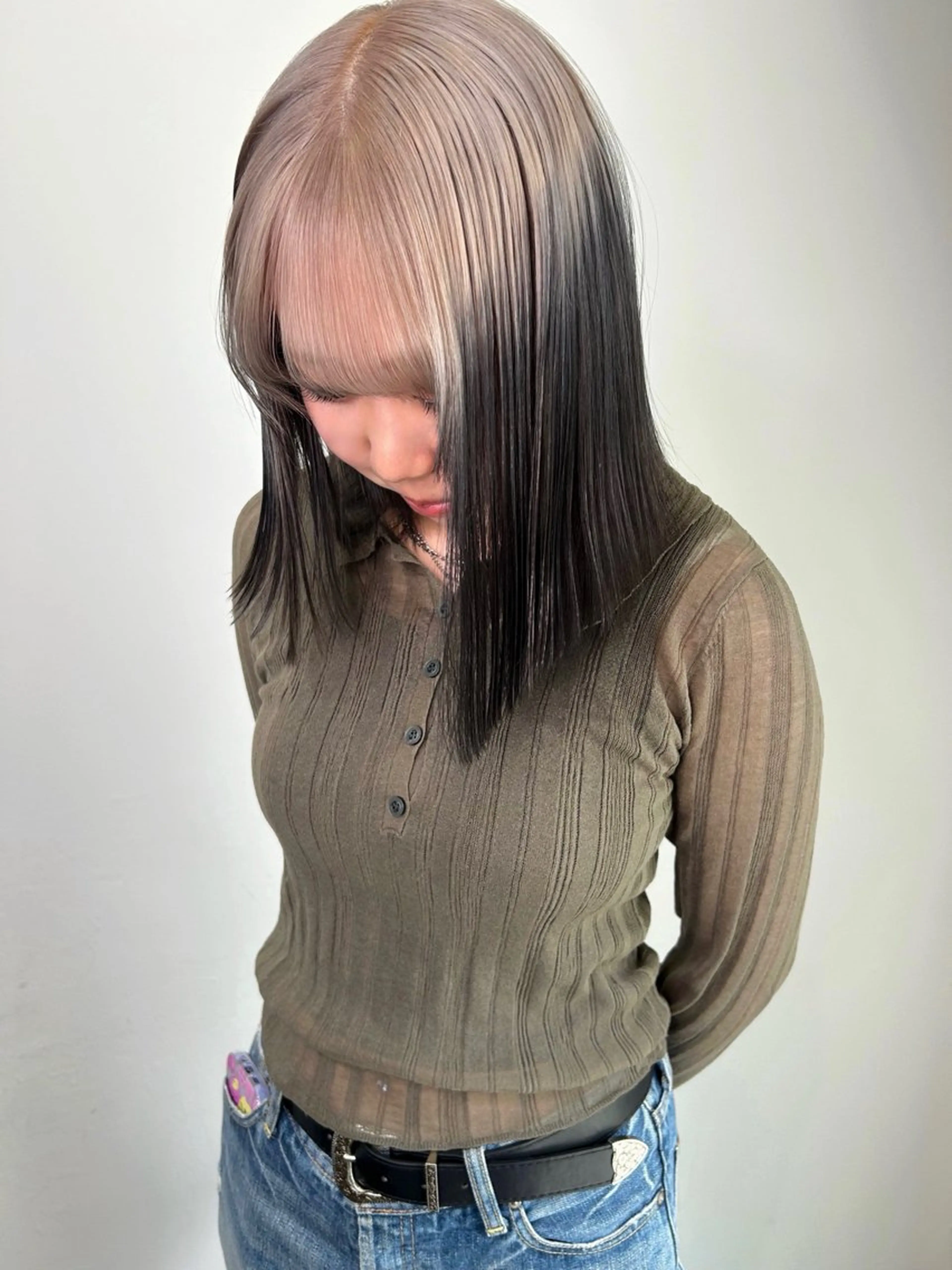 セミロング カラー land所属・透明感カラー/レイヤ ー🌙Honokaのヘアスタイル