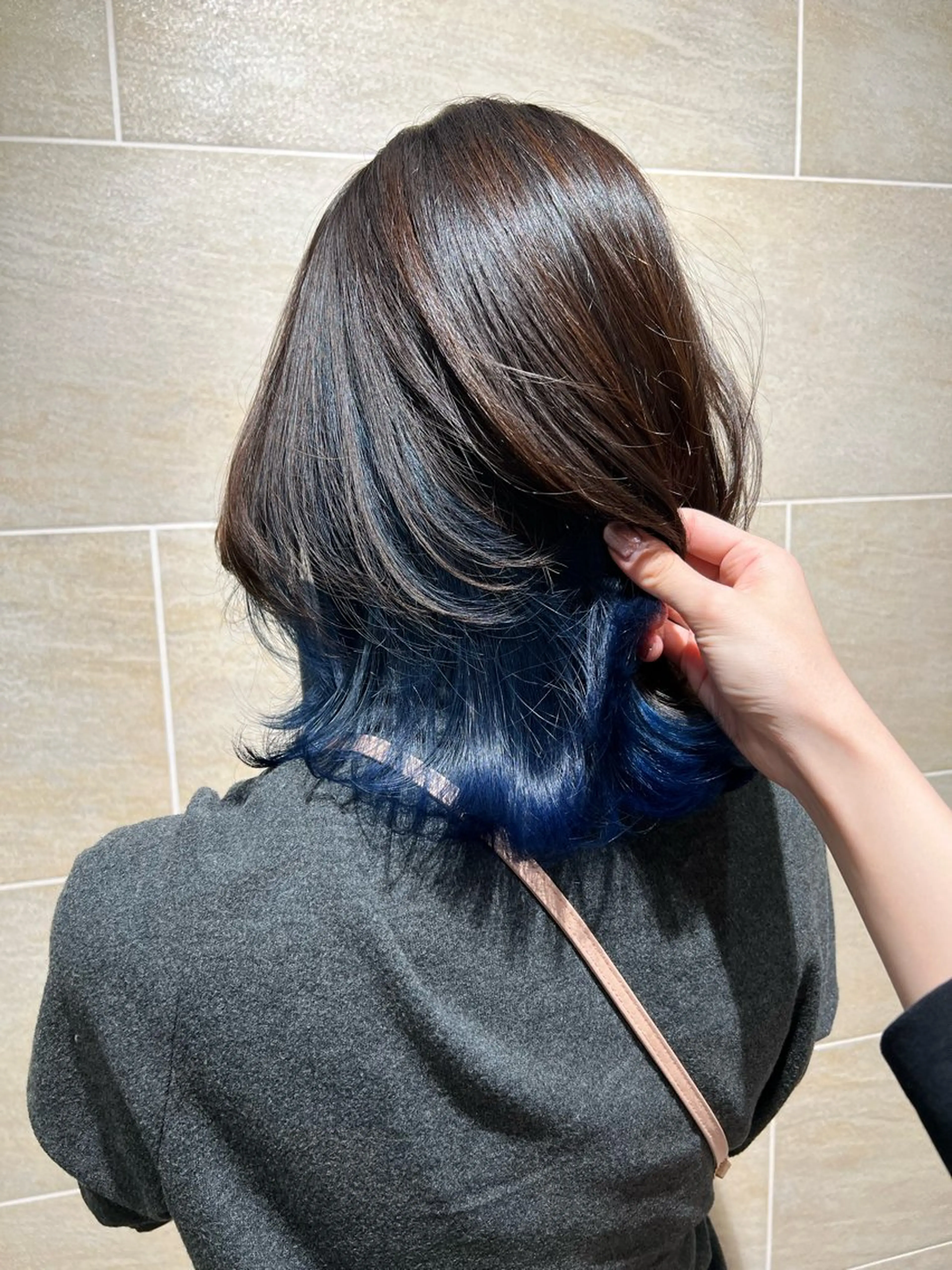 ミディアム カラー ヘアカラー 宮原 佳苗のヘアスタイル