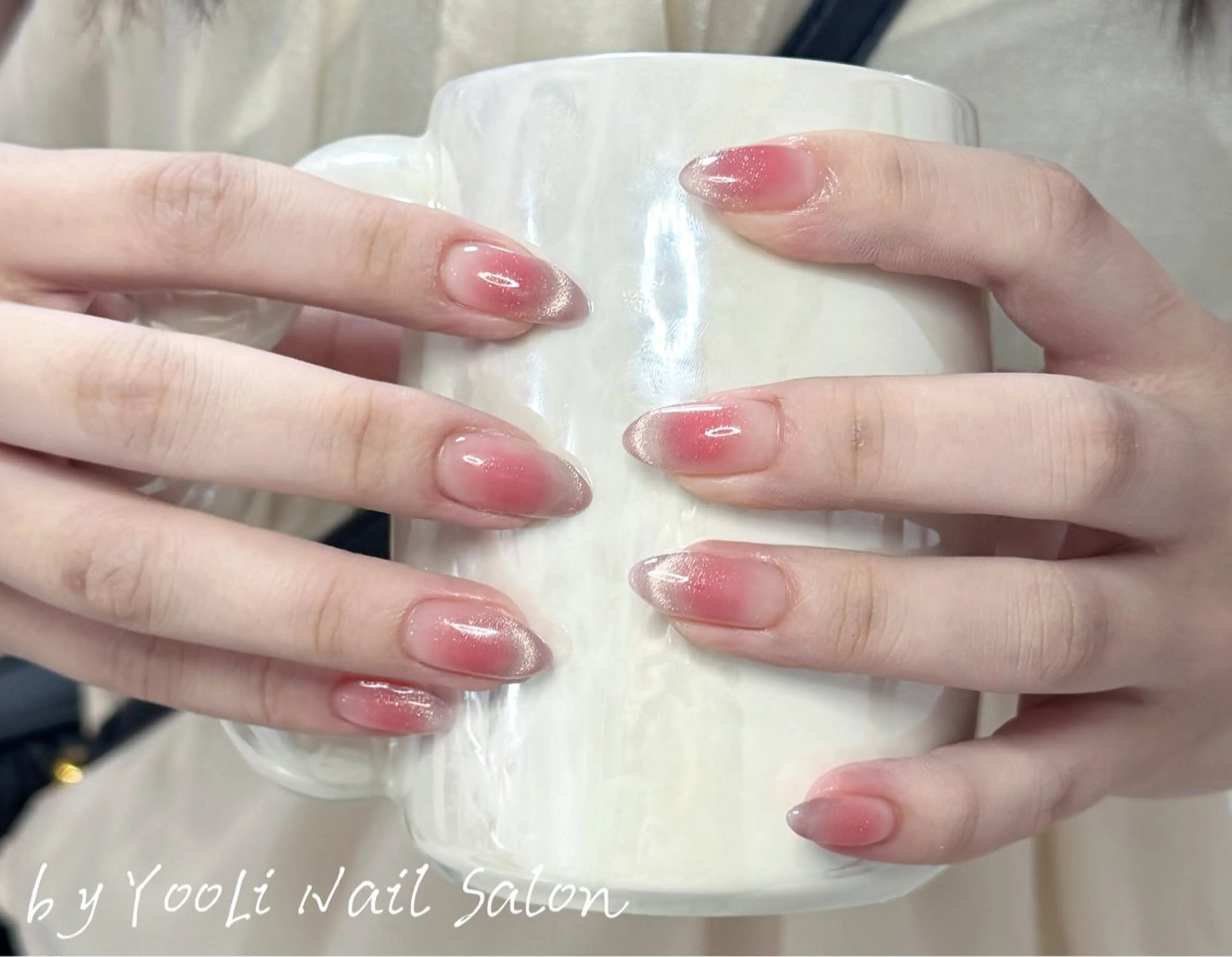 ネイル アートネイル オーロラネイル チークネイル フレンチネイル ガラスフレンチ ハンドネイル 🎀🎀YooLi Nail Salonのネイルデザイン