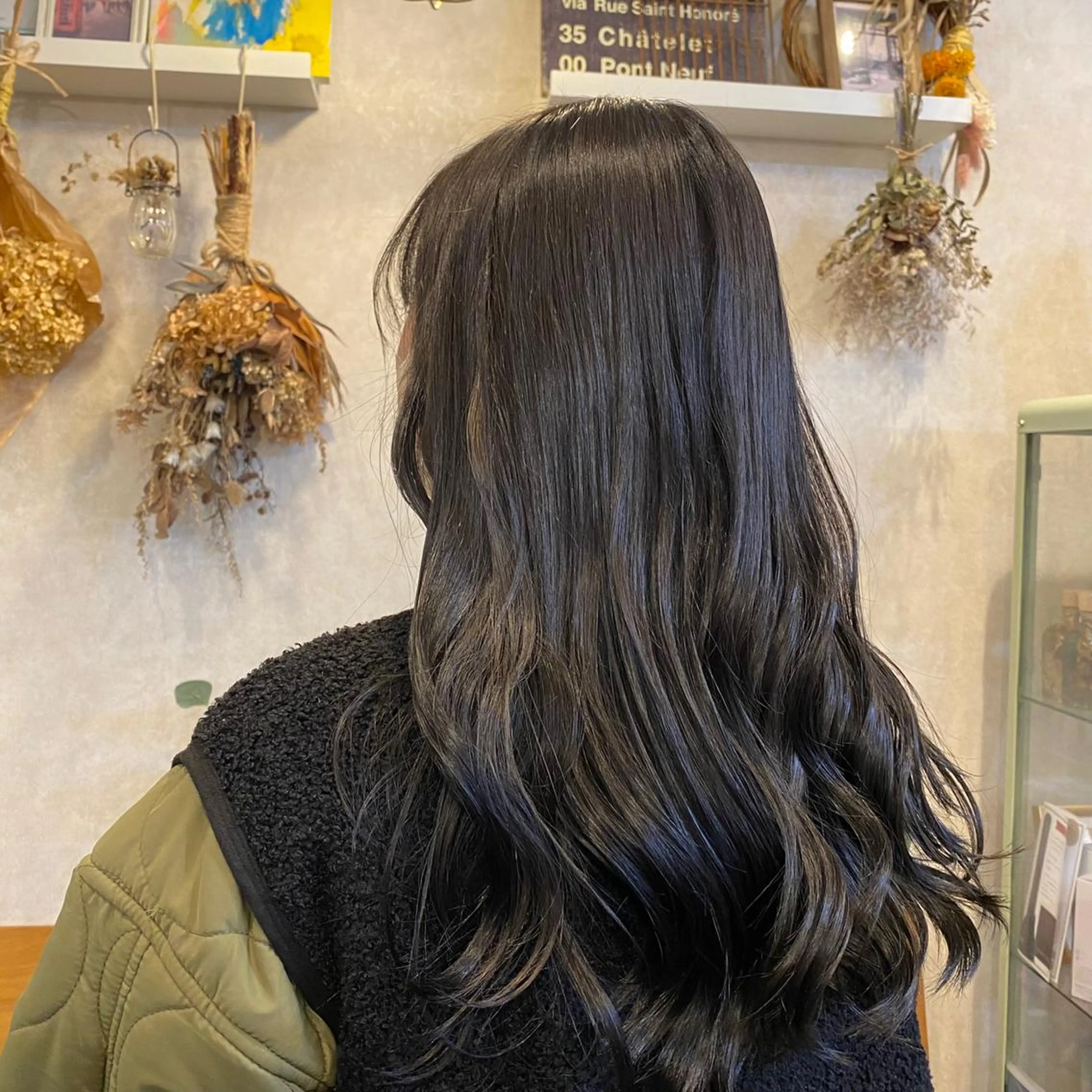 高発色✨ケアカラー🤍【カット➕全体カラー🍃🧚🏻‍♀️➕ブロー】の写真