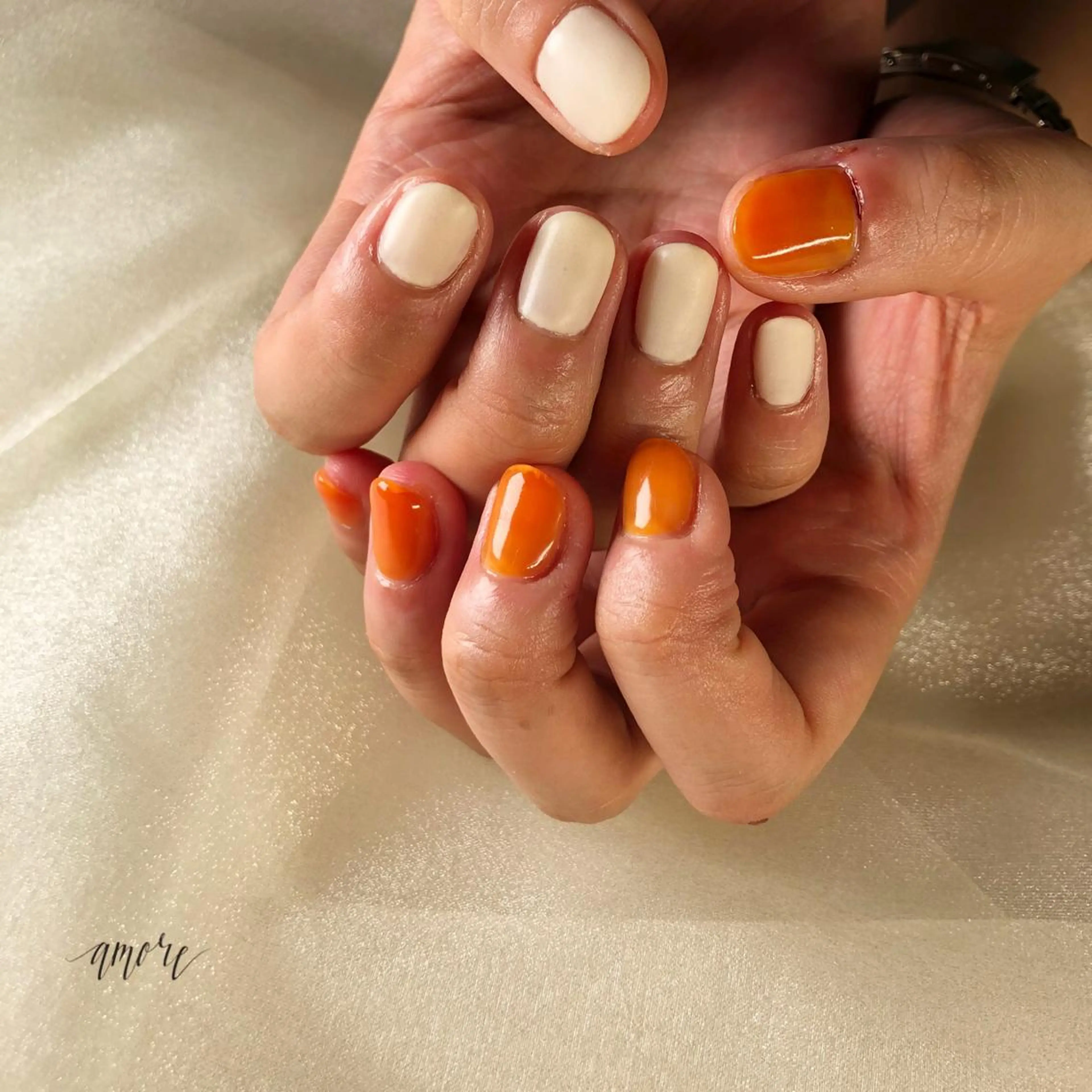 ネイル ジェルネイル 氷ネイル・うるうるネイル マグネットネイル マットネイル ミラーネイル You kyehwaのネイルデザイン