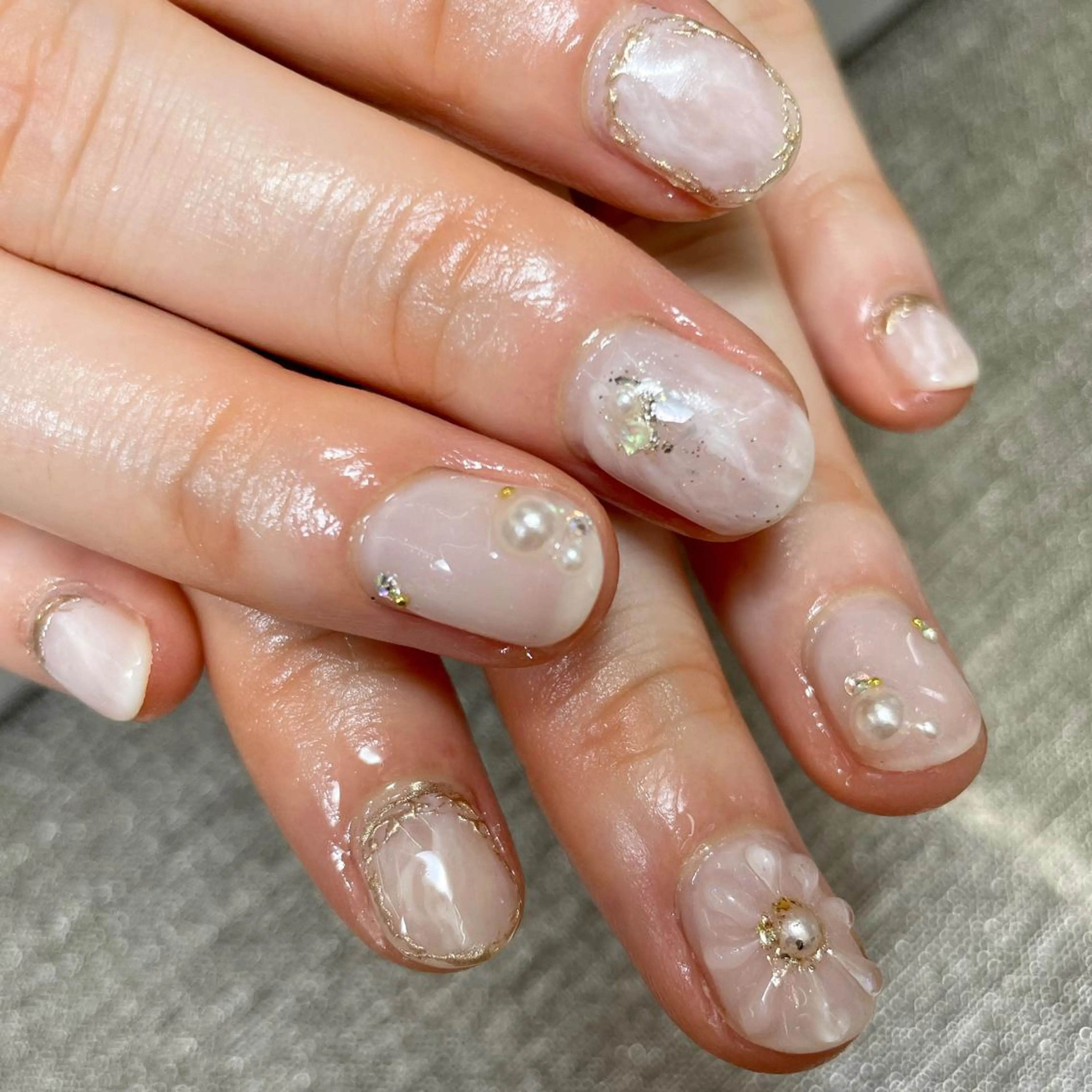 ネイル nail Eclat所属・志賀野 美喜のネイルデザイン