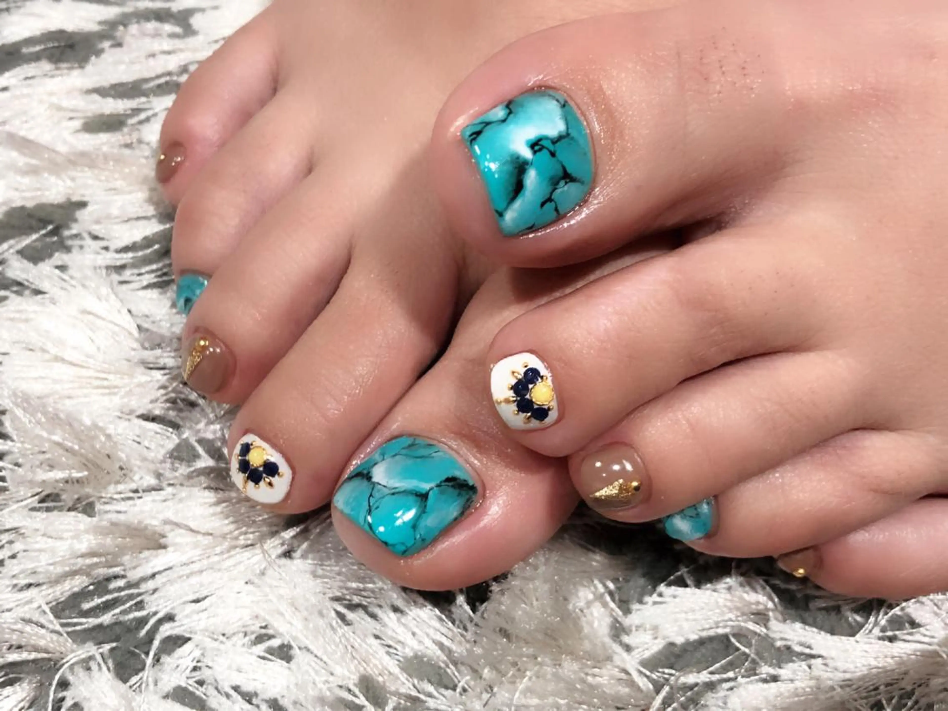 ネイル フットネイル atelier la vita所属・lavita. mimuraのネイルデザイン