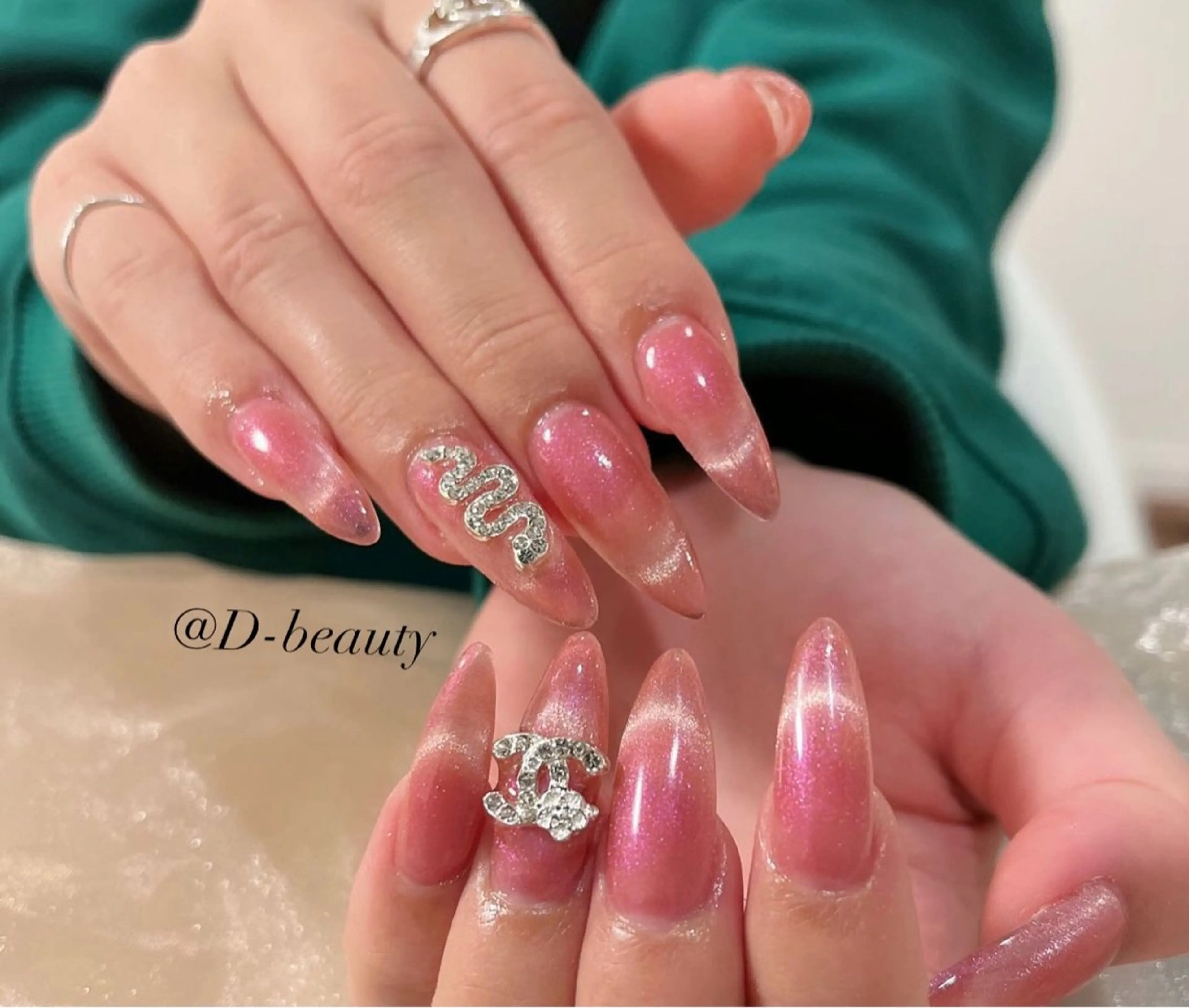 ネイル ハンドネイル D-BEAUTY Nailsalonのネイルデザイン