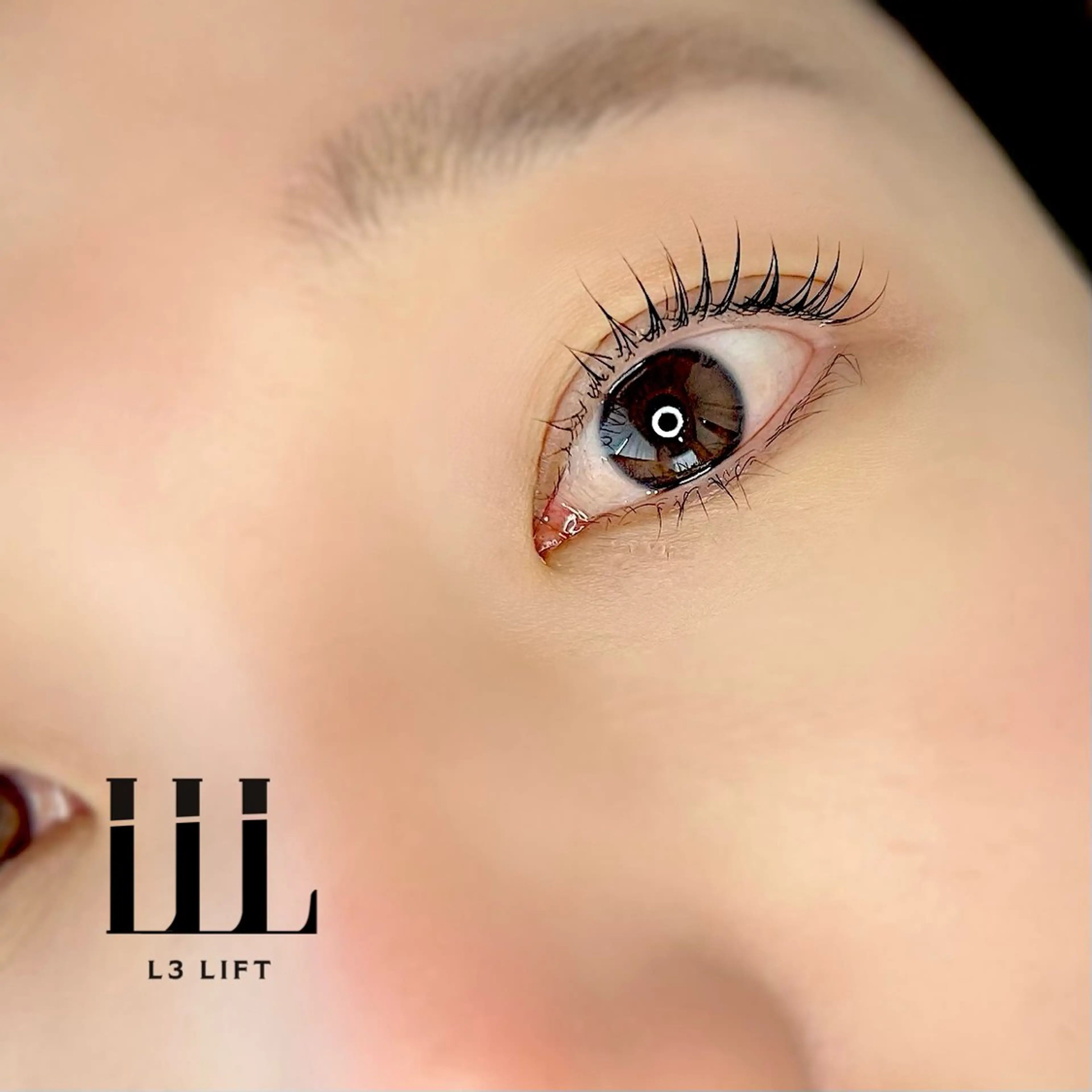 マツエク・マツパ U2所属・U2 eyelash akikoの眉毛・アイブロウイメージ