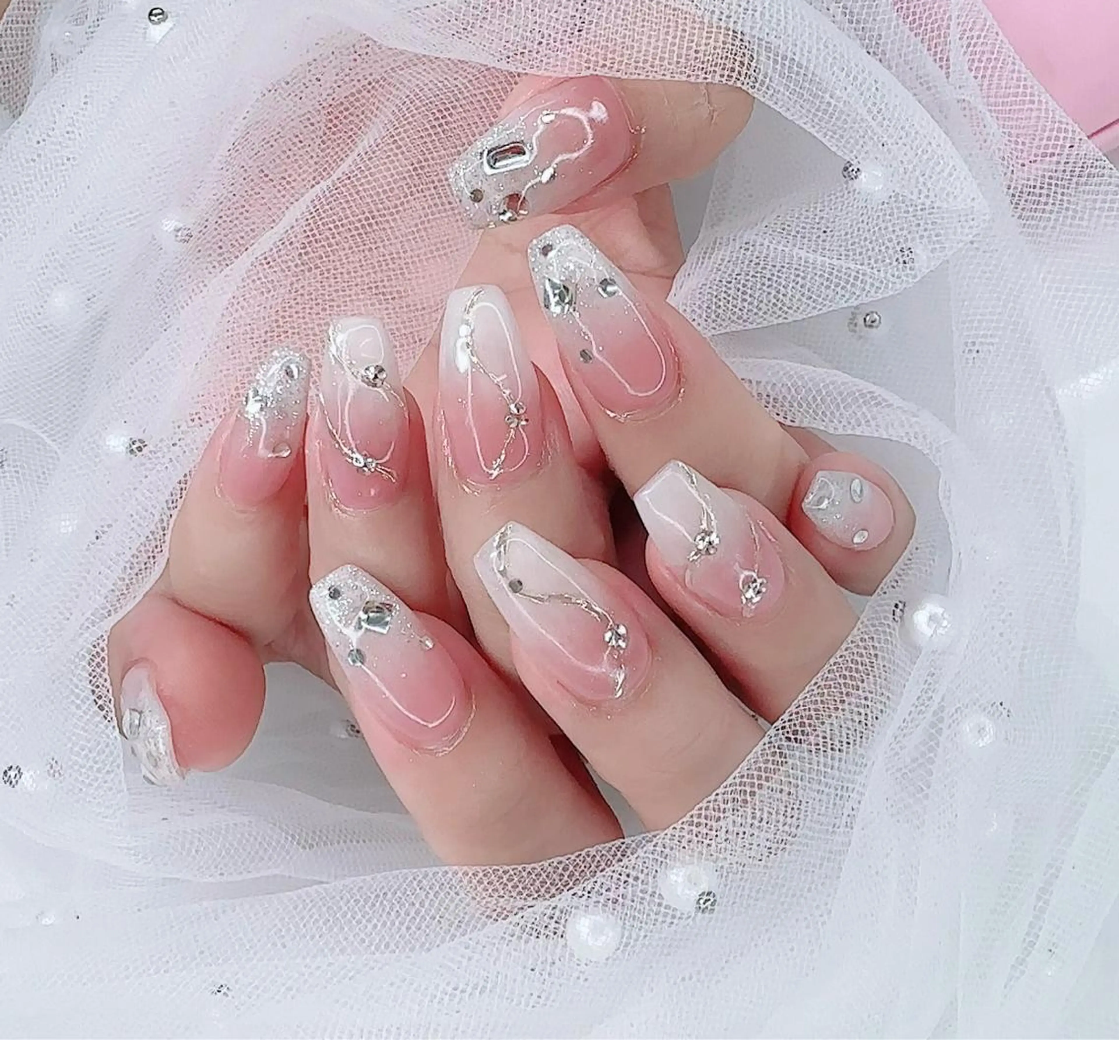 ネイル R salonのネイルデザイン