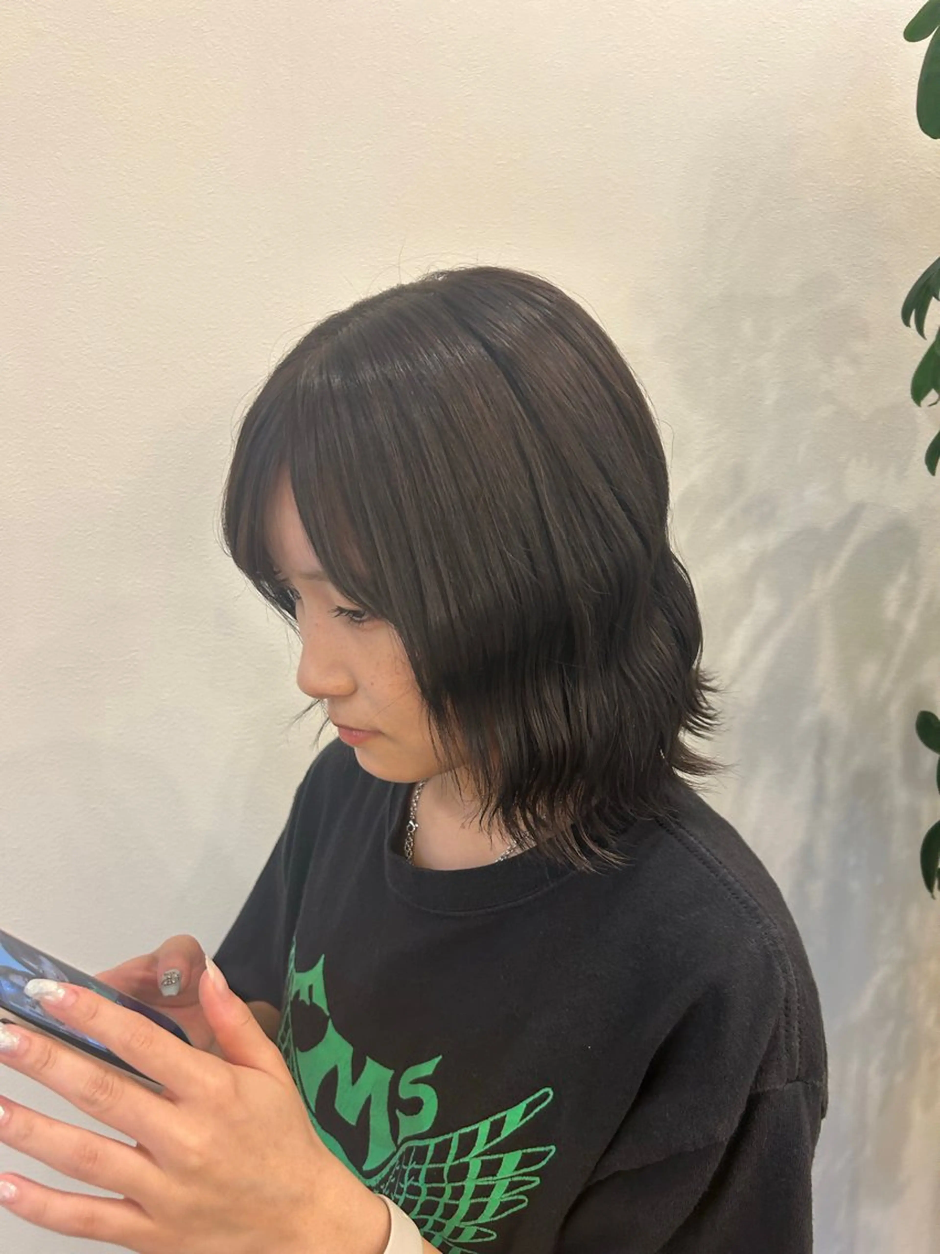 カラー ワンワールドパルク hanaのヘアスタイル