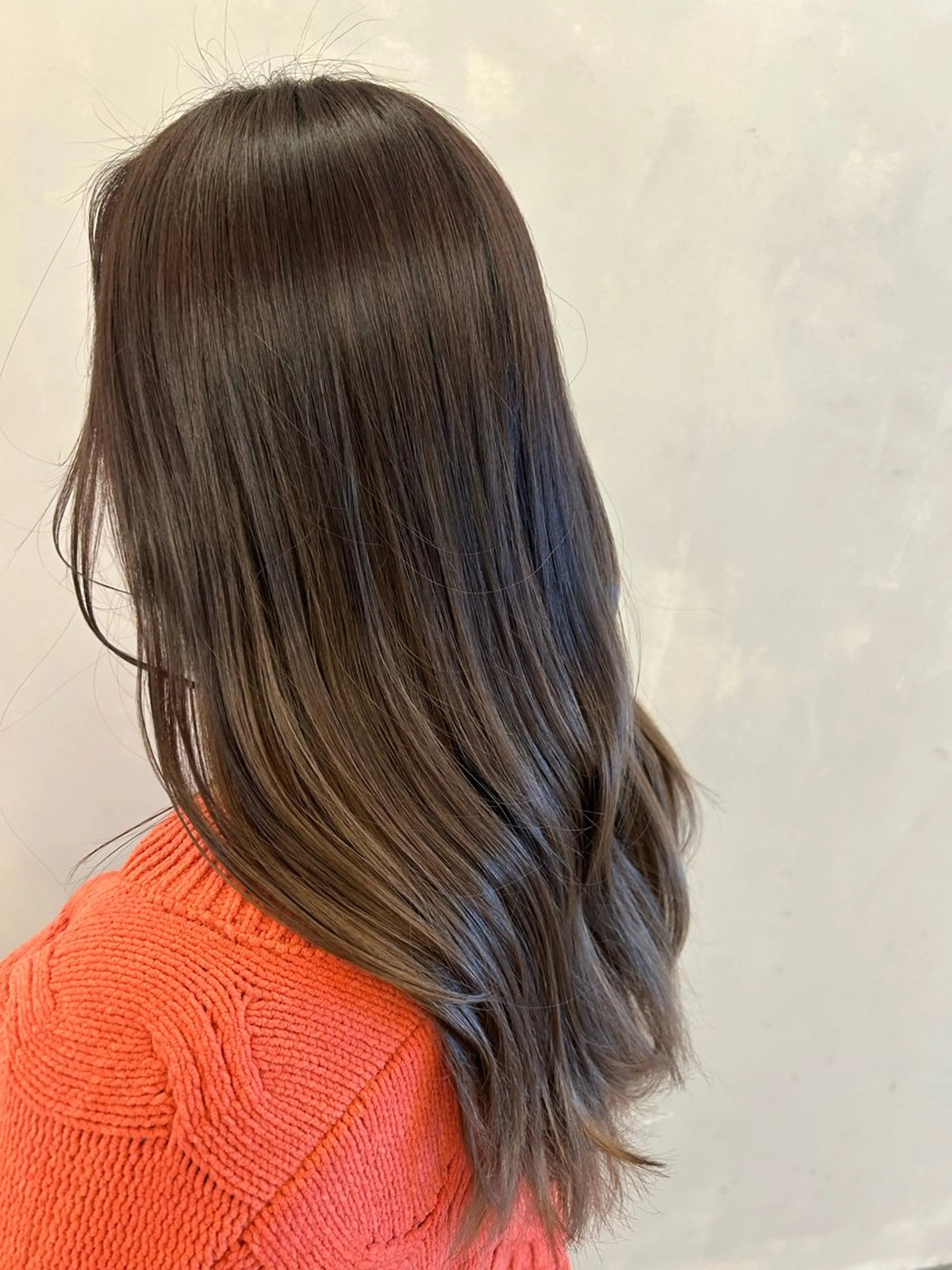 カラー ブリーチ グラデーションカラー ブリーチなしカラー ダリー所属・Dali manaのヘアスタイル