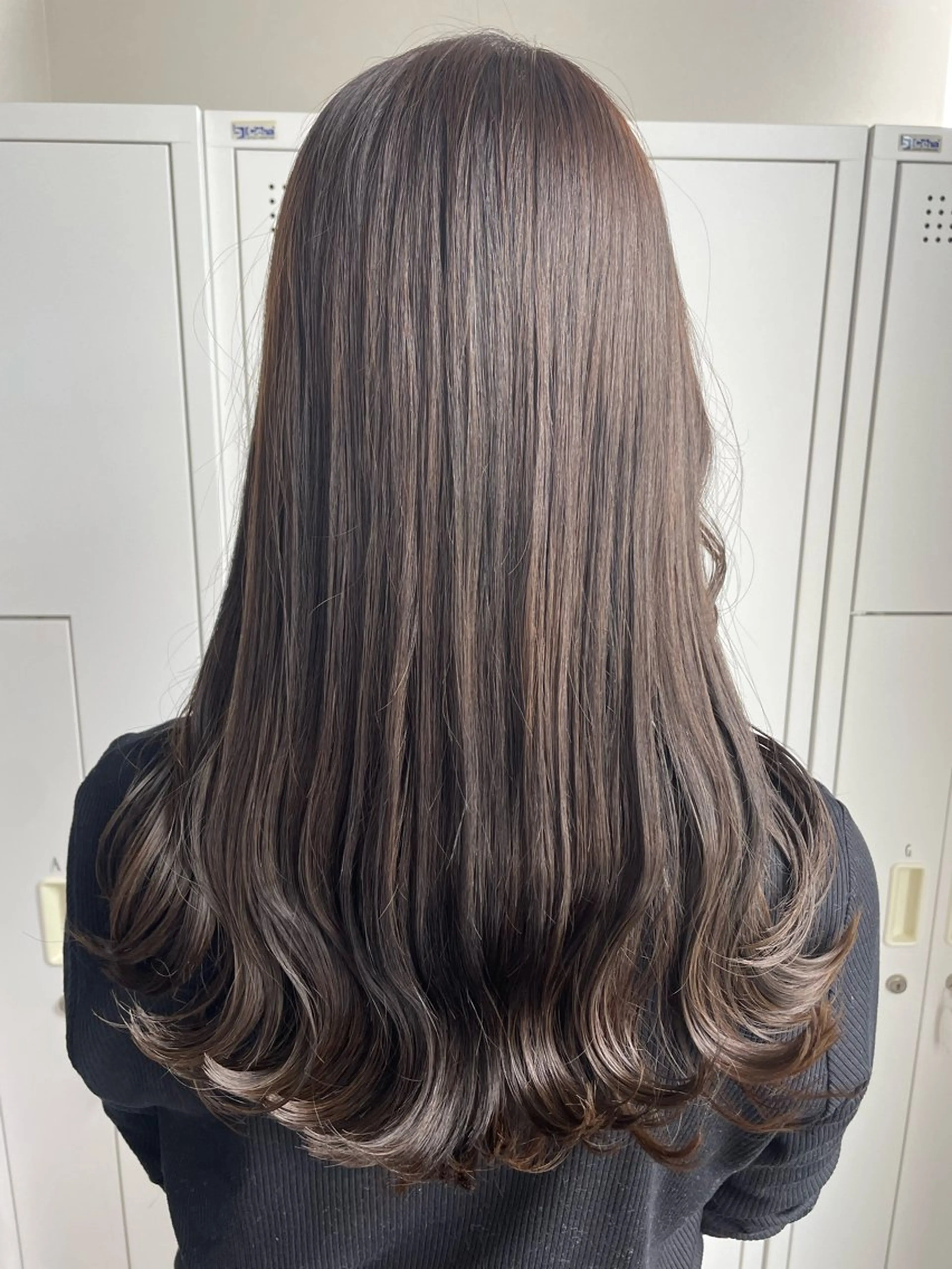 ロング 清友 柚希のヘアスタイル