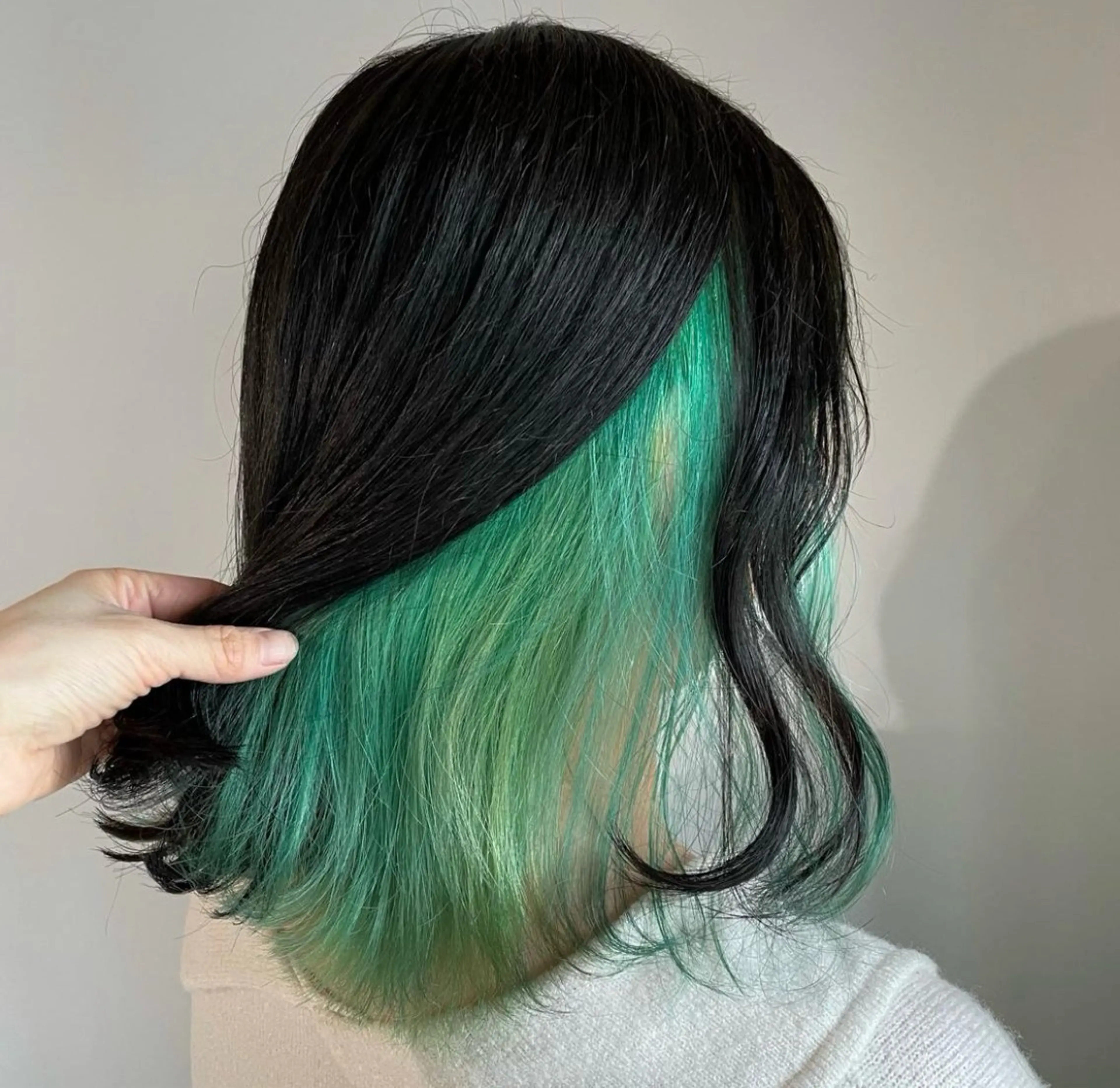 ミディアム カラー ITbyALBUM藤沢店所属・IT by ALBUM立川のヘアスタイル