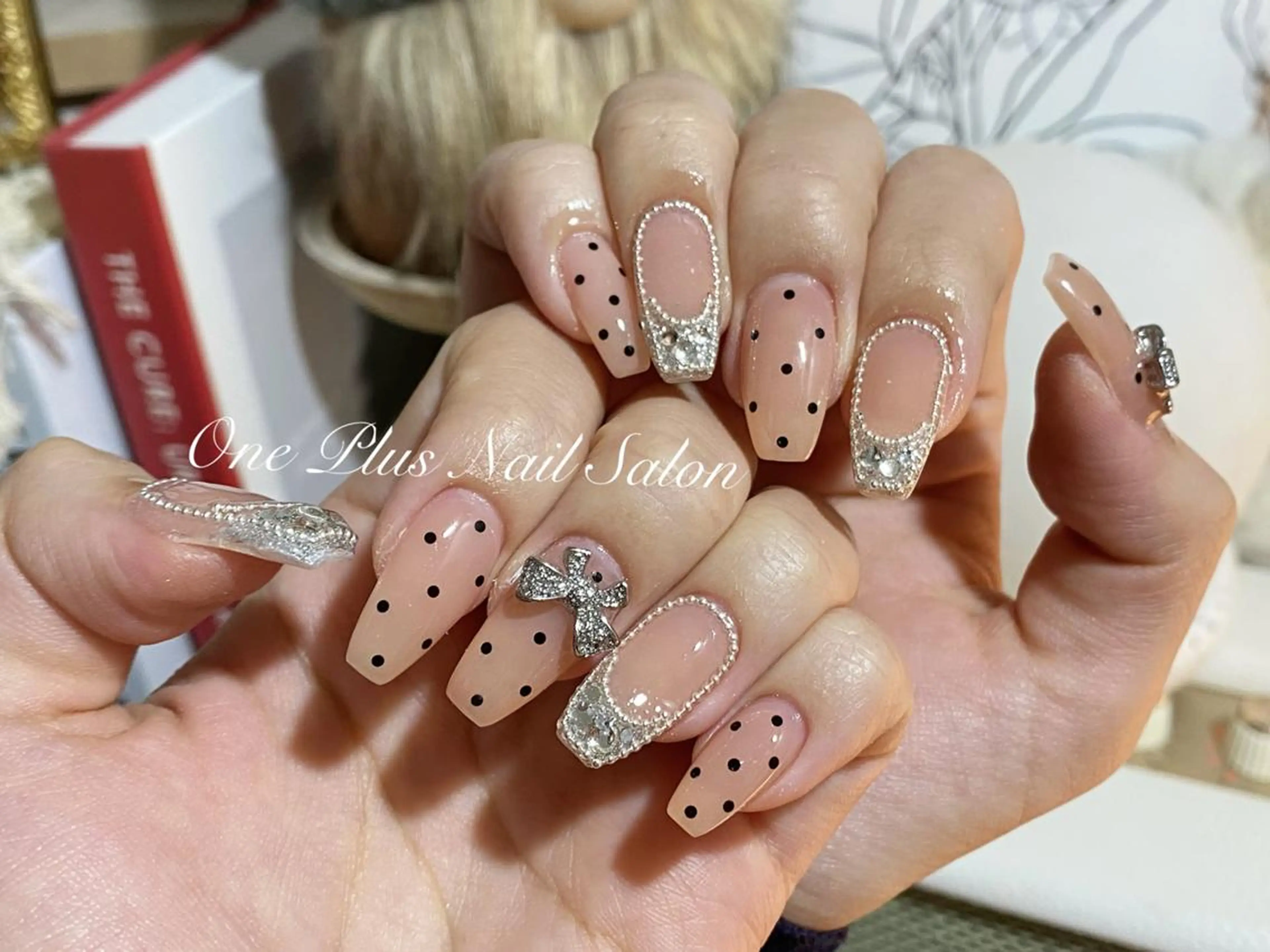 ネイル ハンドネイル One plus あやのネイルデザイン