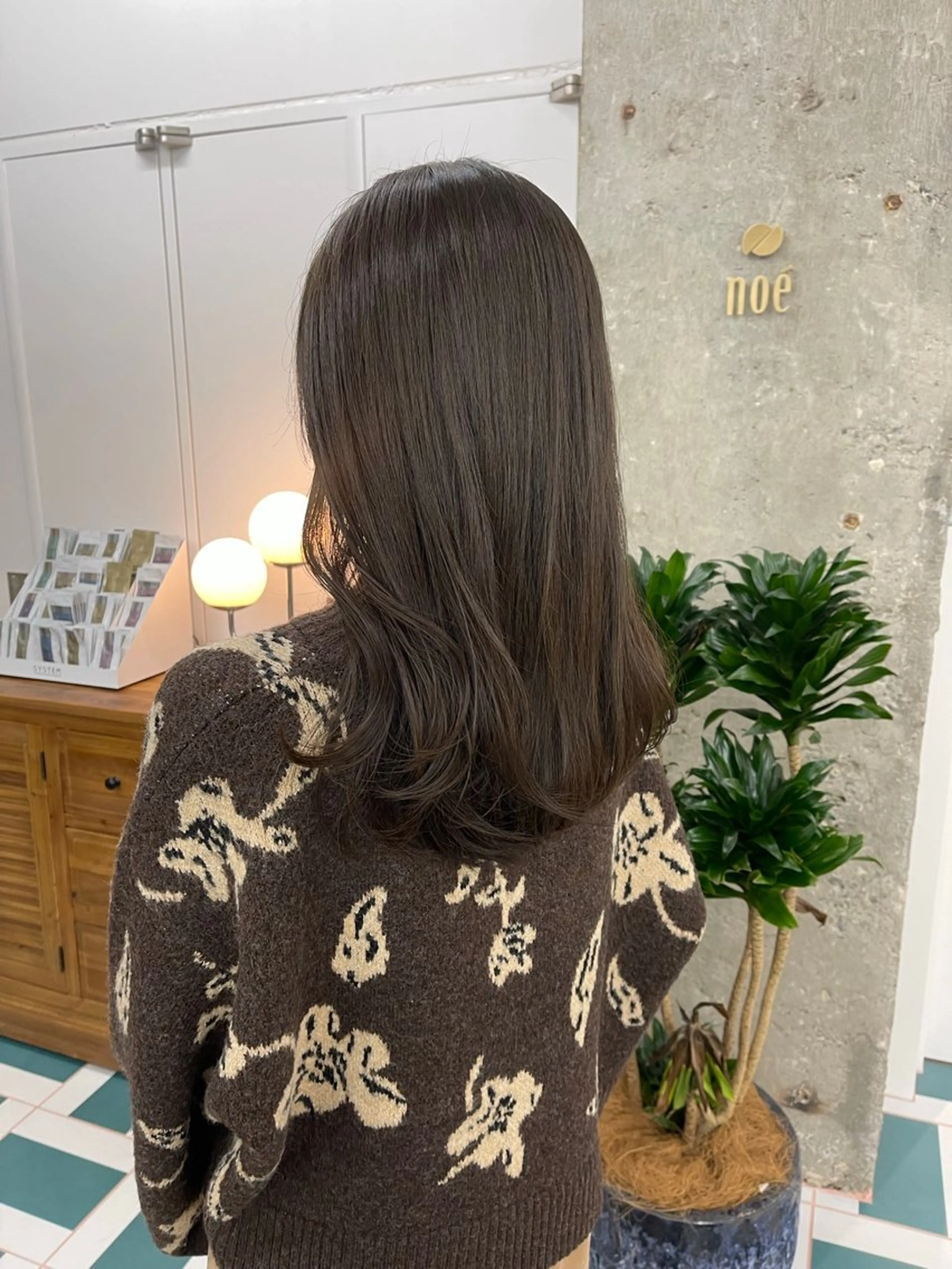 セミロング 松本 結のヘアスタイル