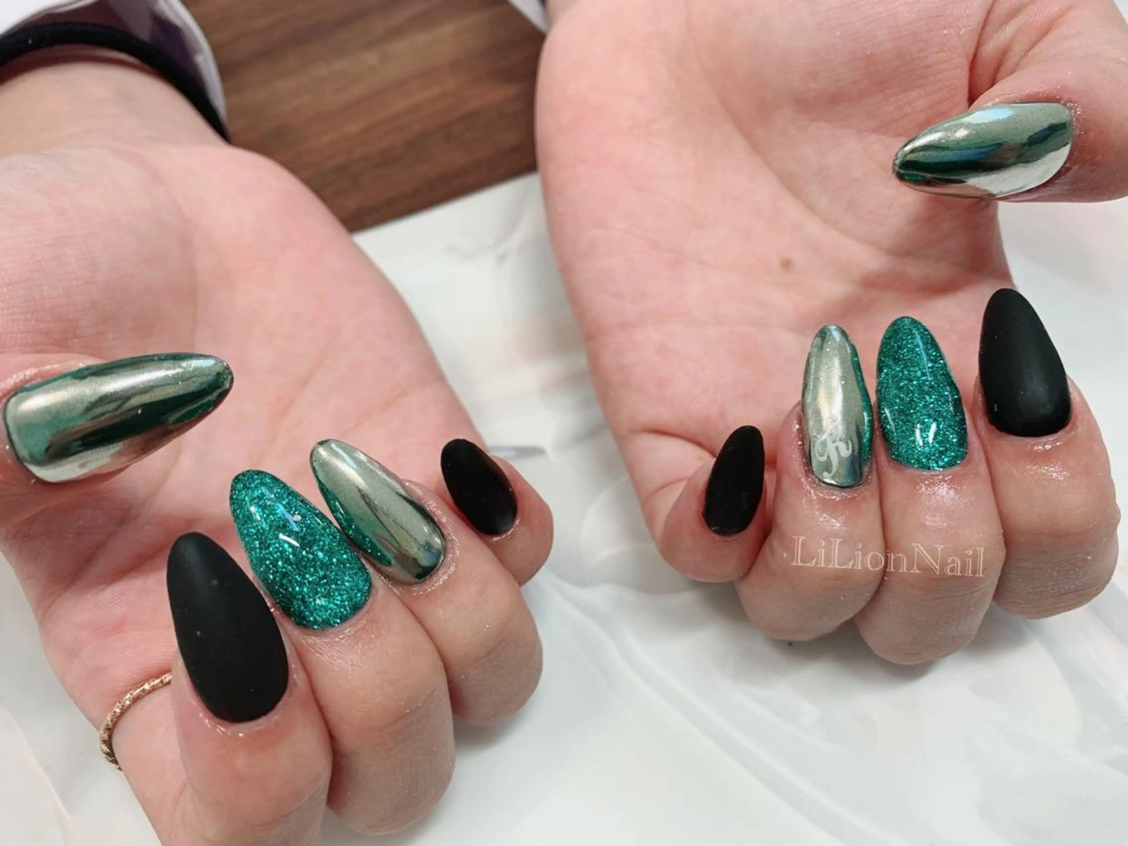 ネイル LiLion Nail所属・LiLion Nailのネイルデザイン