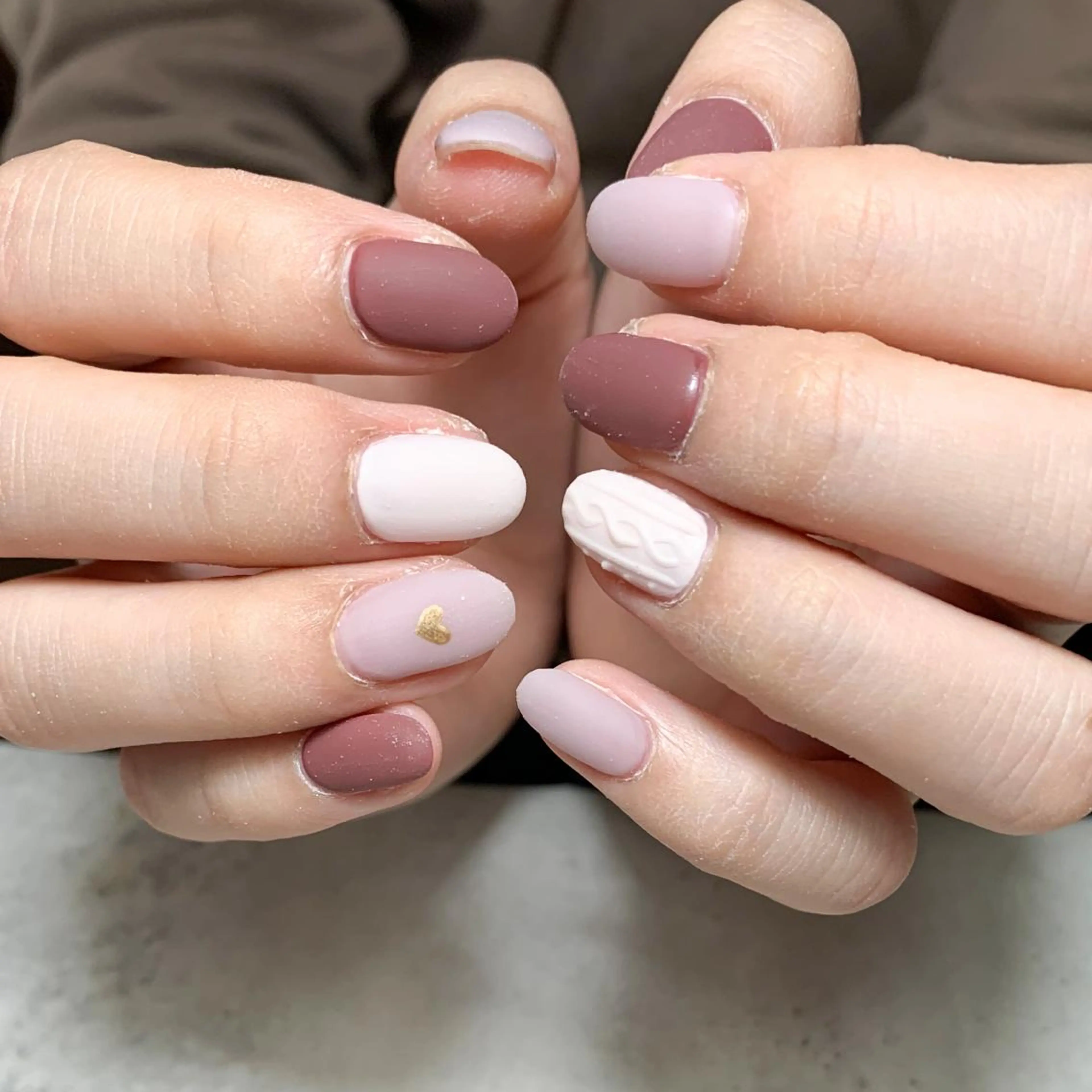 ネイル atelier　FIORITURA所属・FIORITURA aiのネイルデザイン