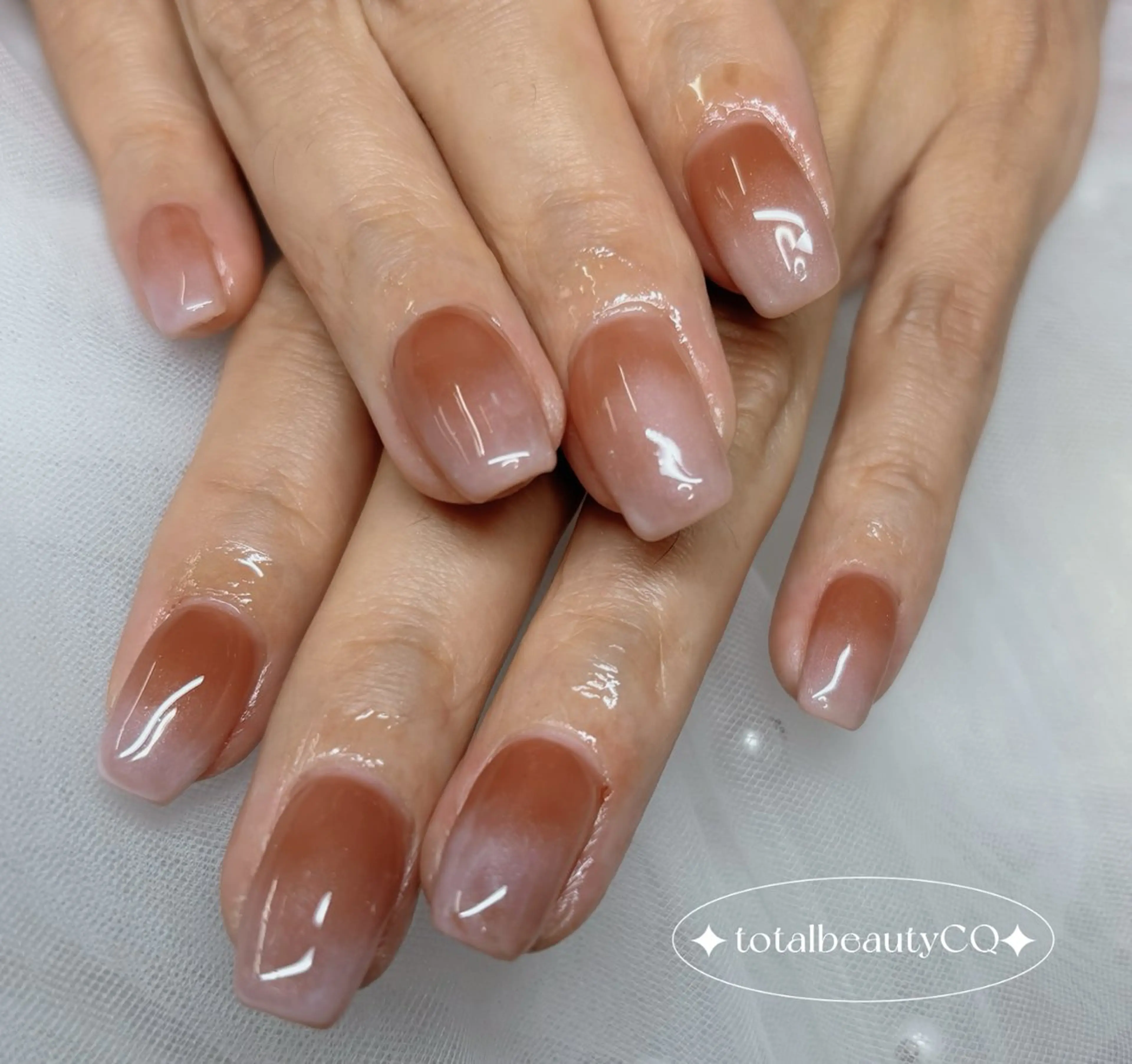 ネイル ハンドネイル トータルビューティー CQのネイルデザイン