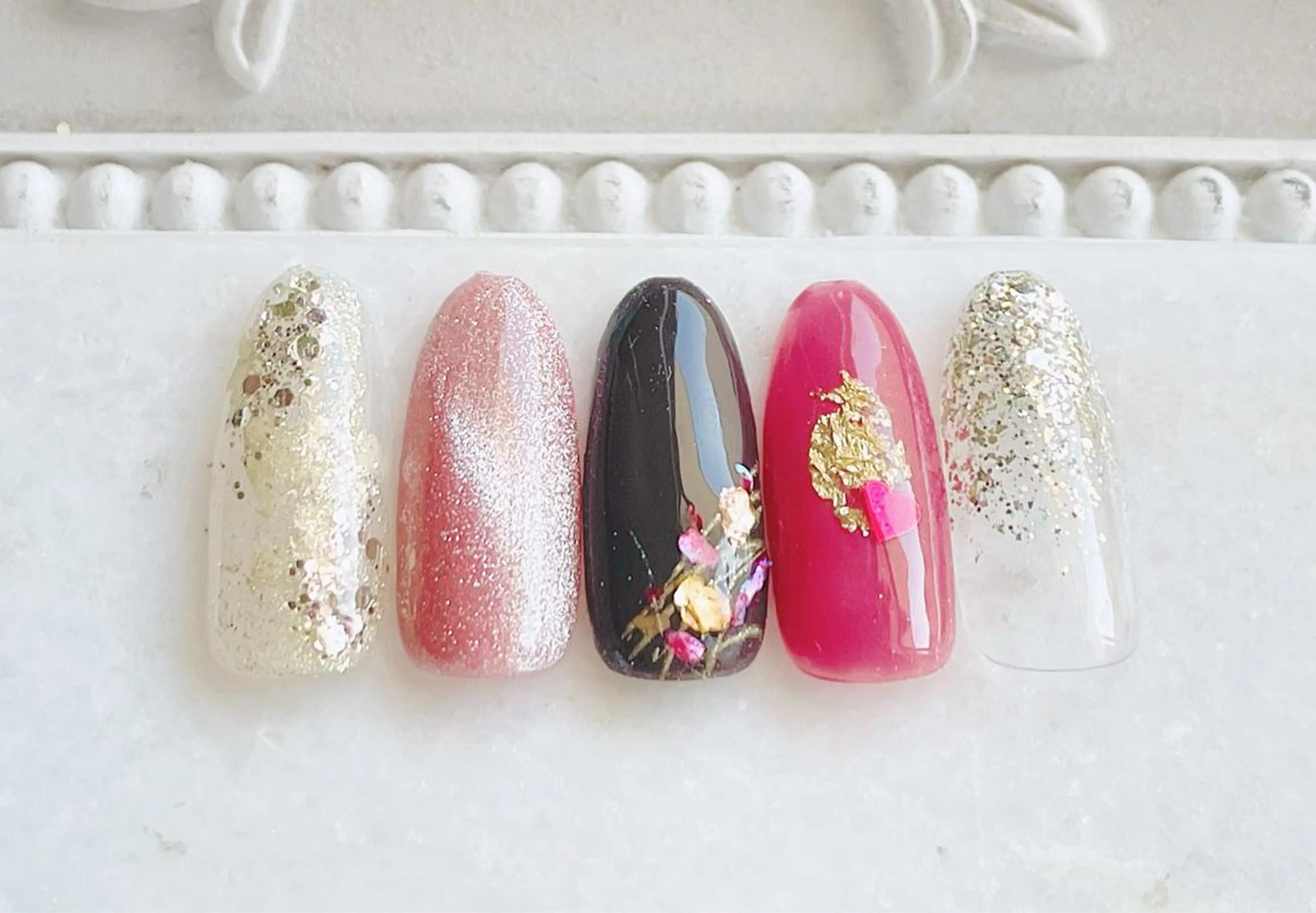 ネイル ジェルネイル マグネットネイル パラジェル バレンタイン ハンドネイル Satomi  のネイルデザイン