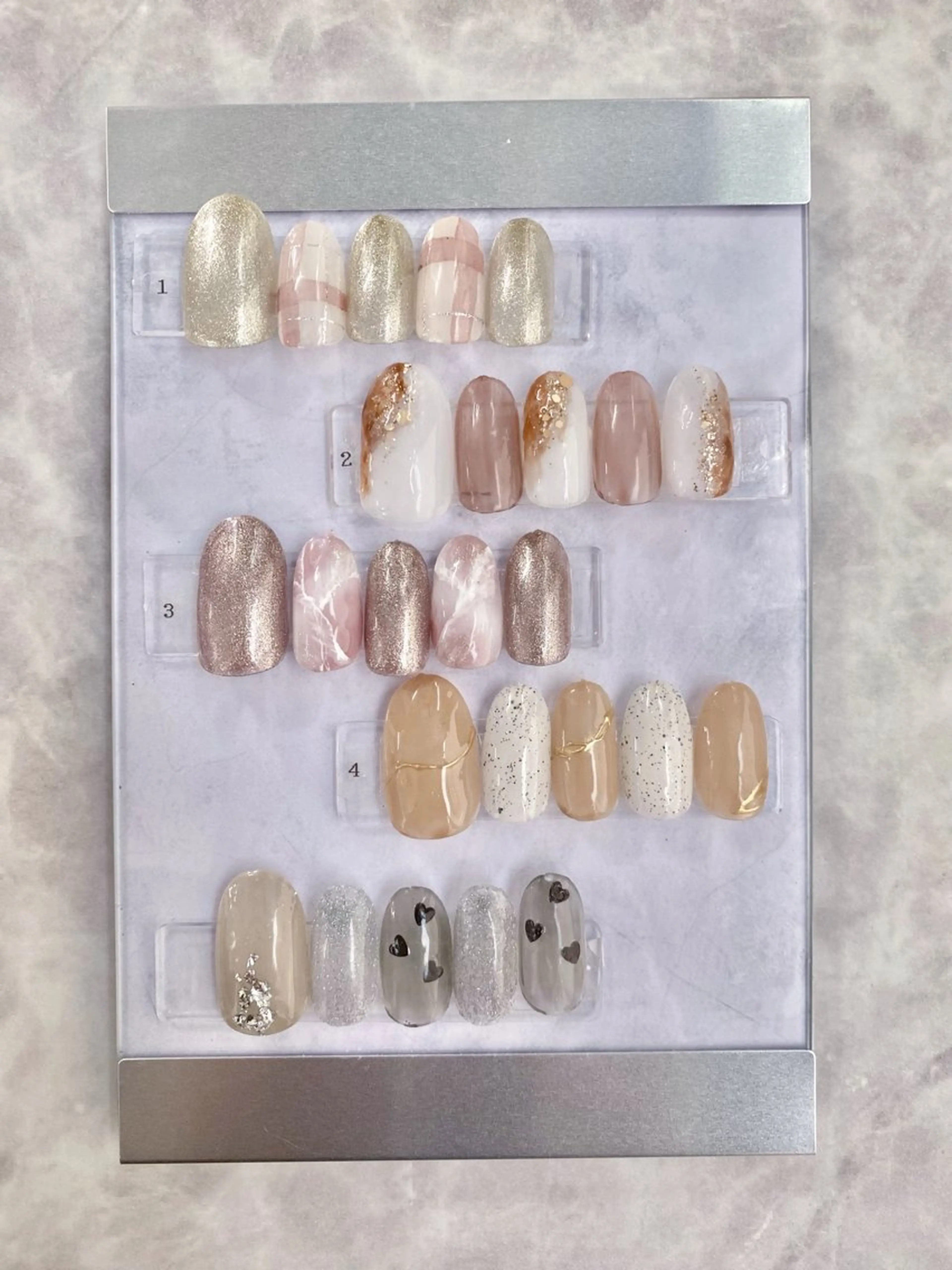 🎀定額ネイルデザイン🎀4種類の中からお好きなデザインを選んでいただきます🩵(デザイン随時変わります)オフ有りのみの写真