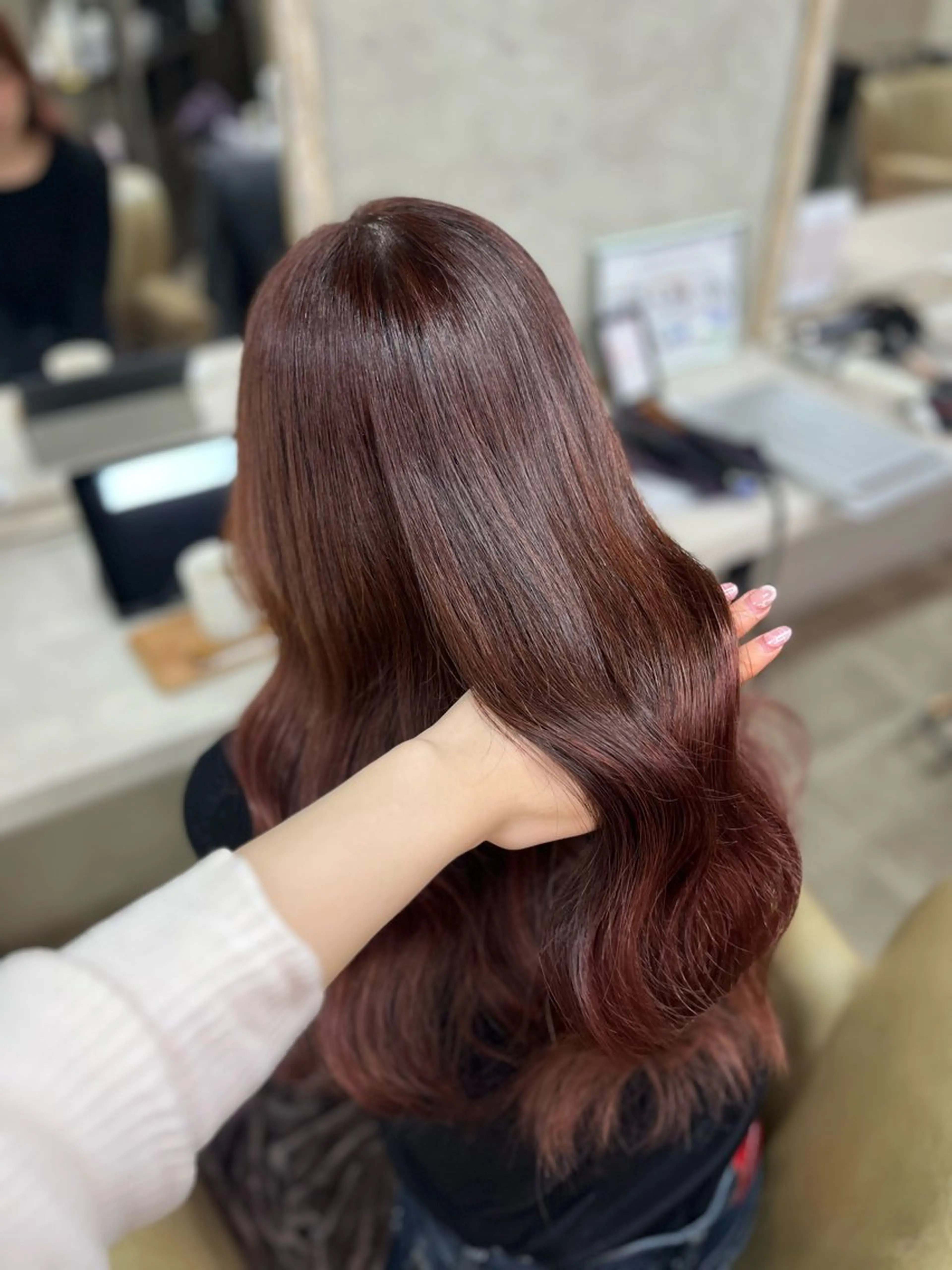 ロング ヘアカラー Blast akihaのヘアスタイル