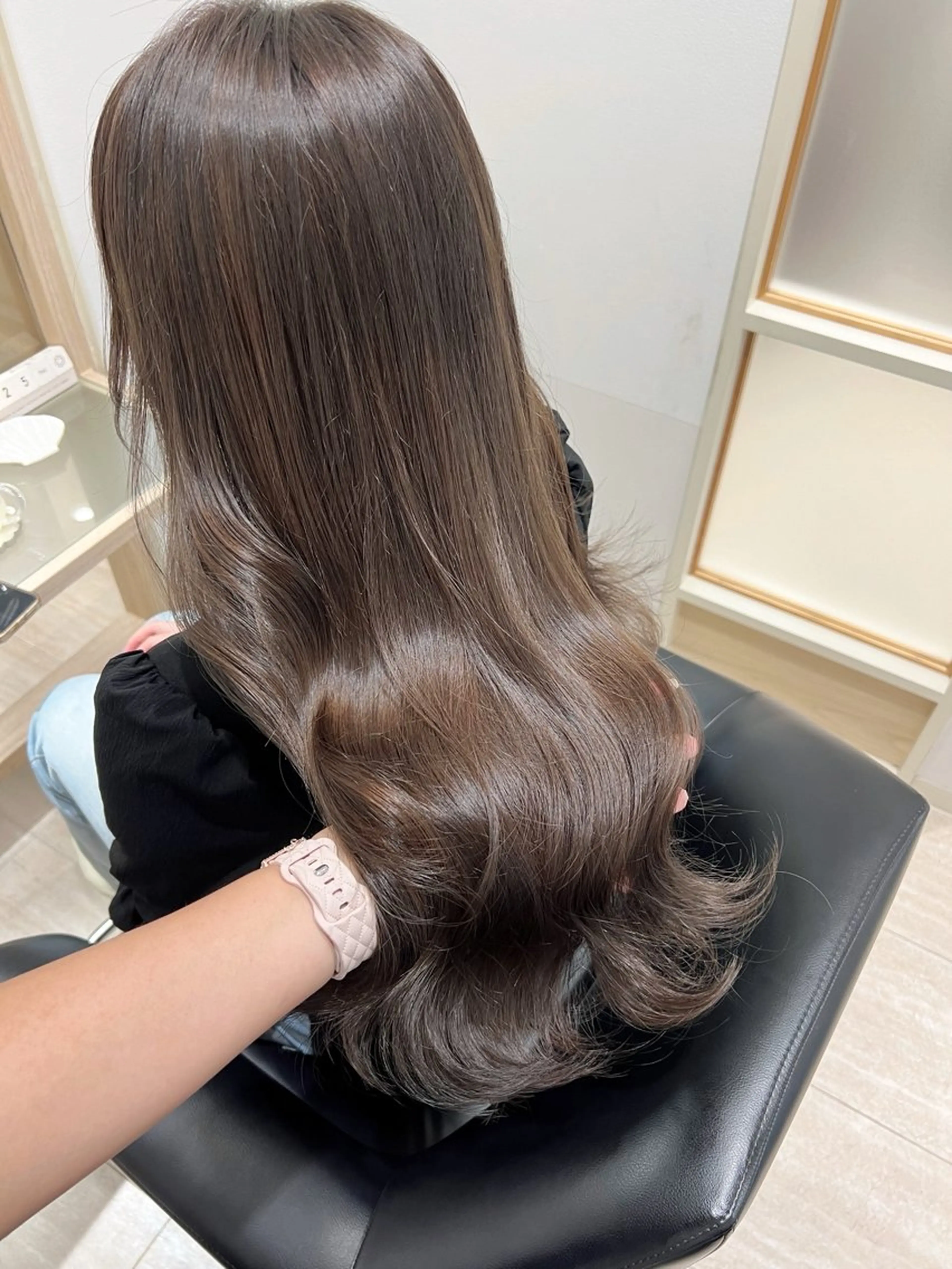 セミロング ヘアカラー トリートメント 韓国モテhair🍑 momoのヘアスタイル