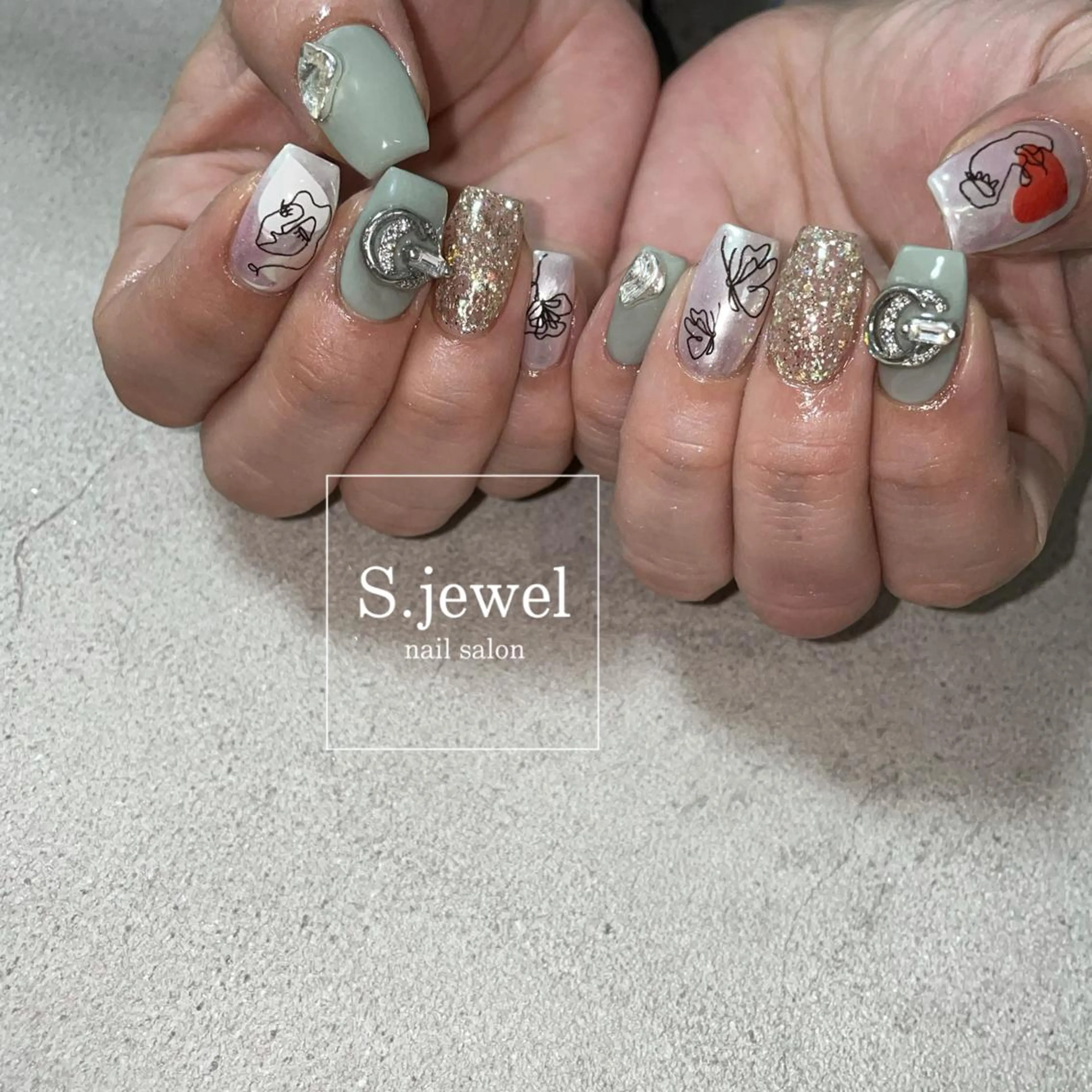 ネイル S♡JEWEL所属・S. JEWELのネイルデザイン