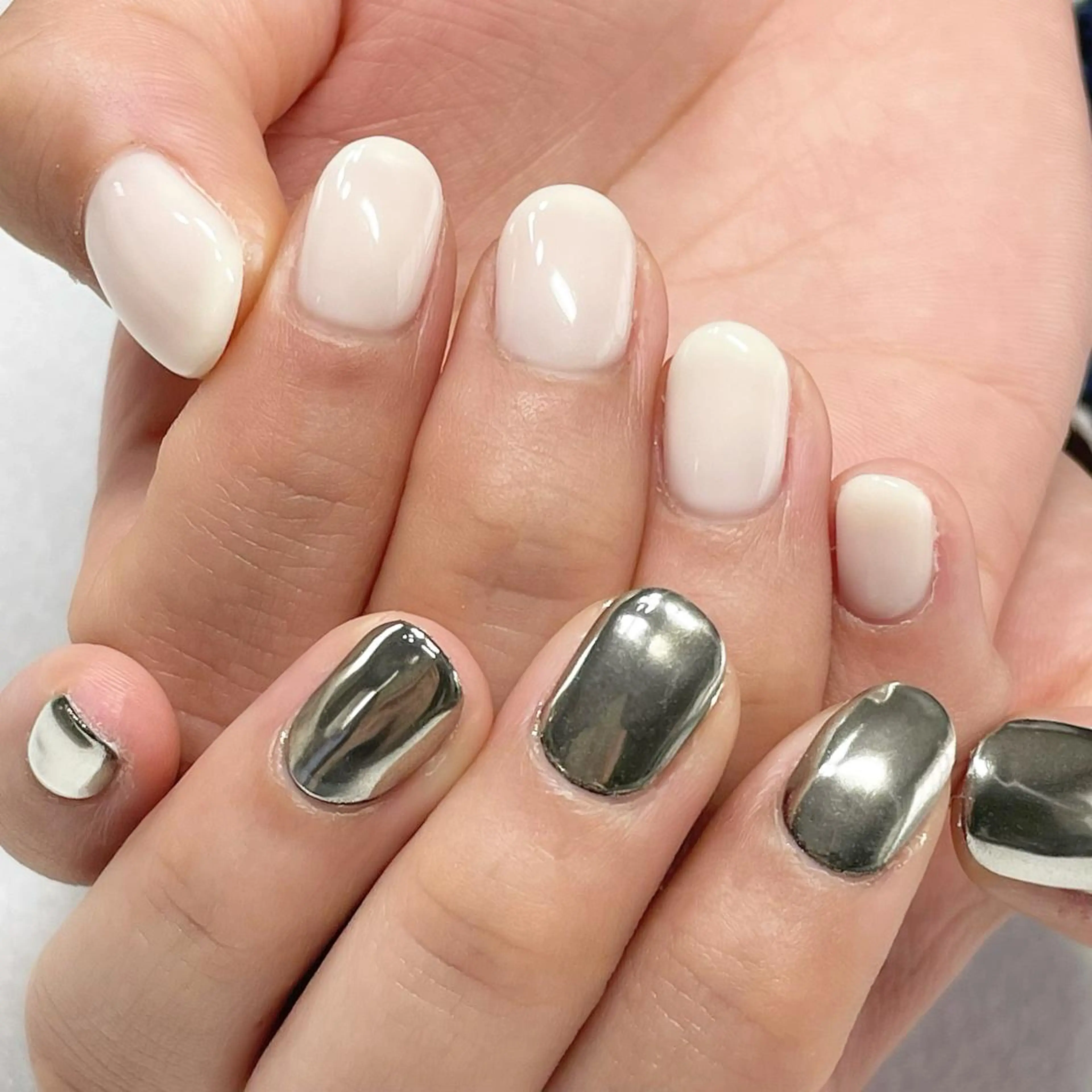 ネイル ジェルネイル シンプルネイル 東 千夏のネイルデザイン